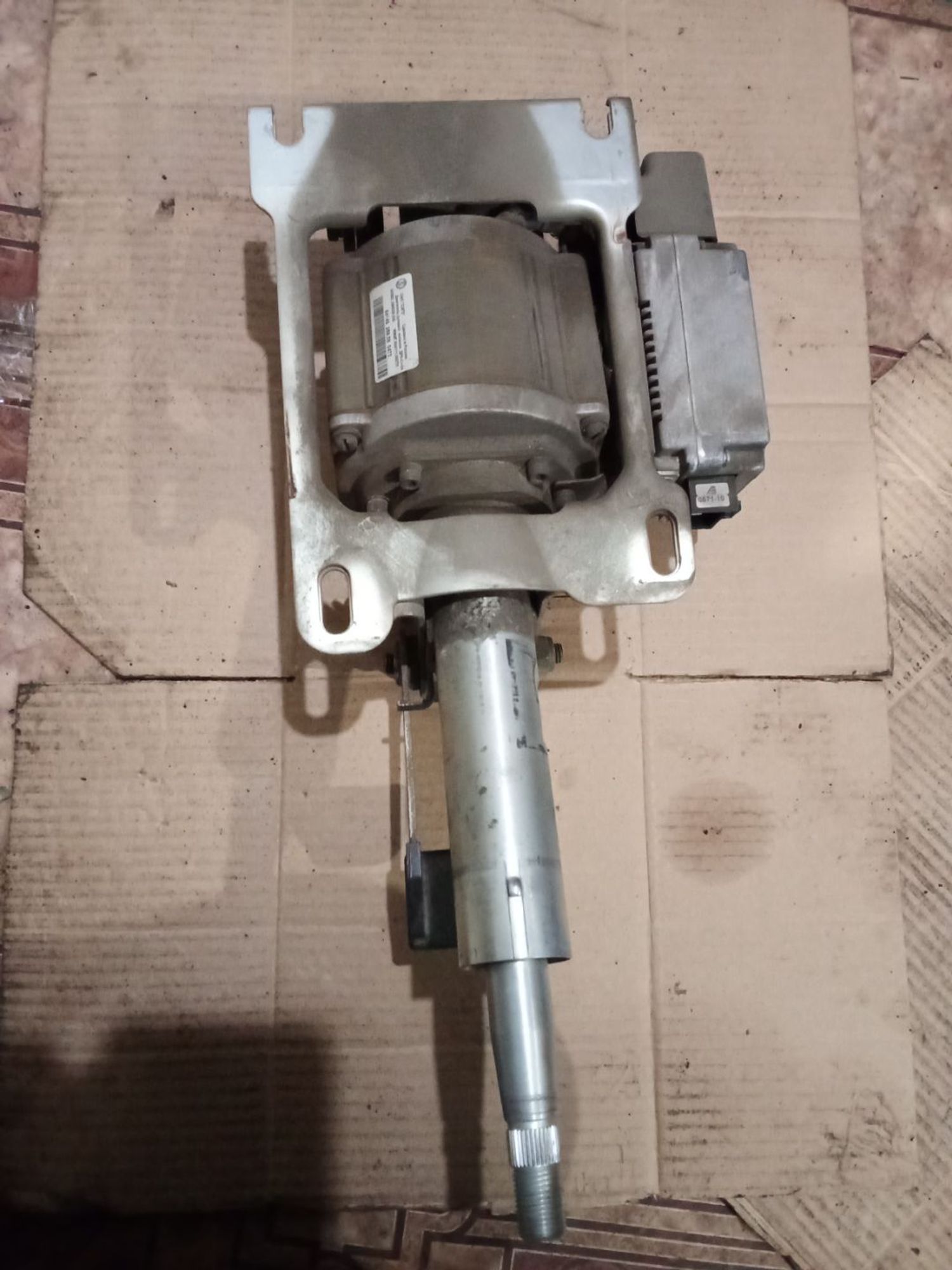 https://ycs.partsauto.market/partsauto-images/thmbs/userImages/7ed63c96fe685f431889ec34ef8f13b8/part/562d1648-bb9b-43af-9713-63a51c1850c7_1779023601515.jpg