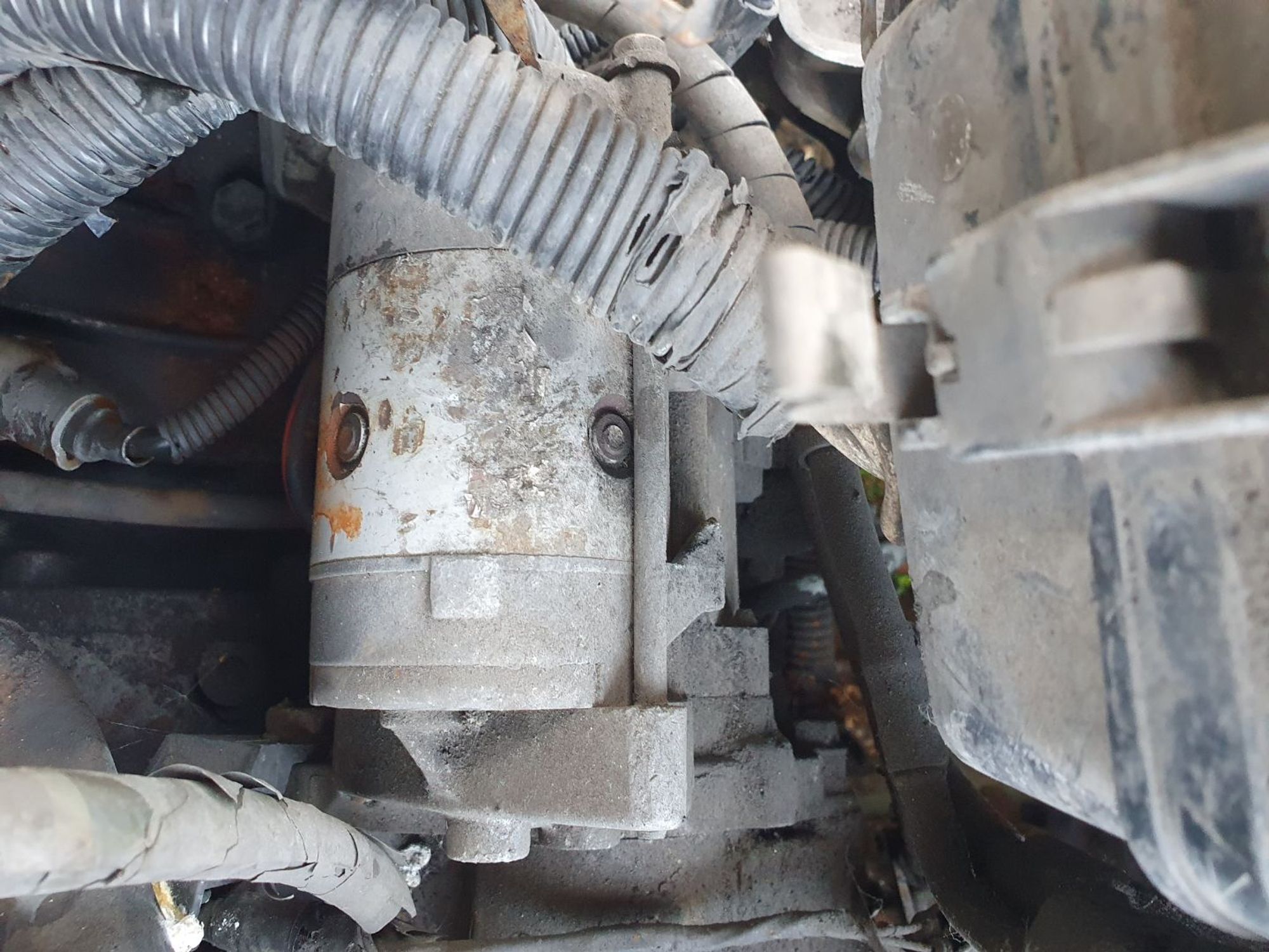 https://ycs.partsauto.market/partsauto-images/thmbs/userImages/7ed63c96fe685f431889ec34ef8f13b8/part/5636e8e6-0c2d-42ed-889b-ea29b0239499_1786784328292.jpg