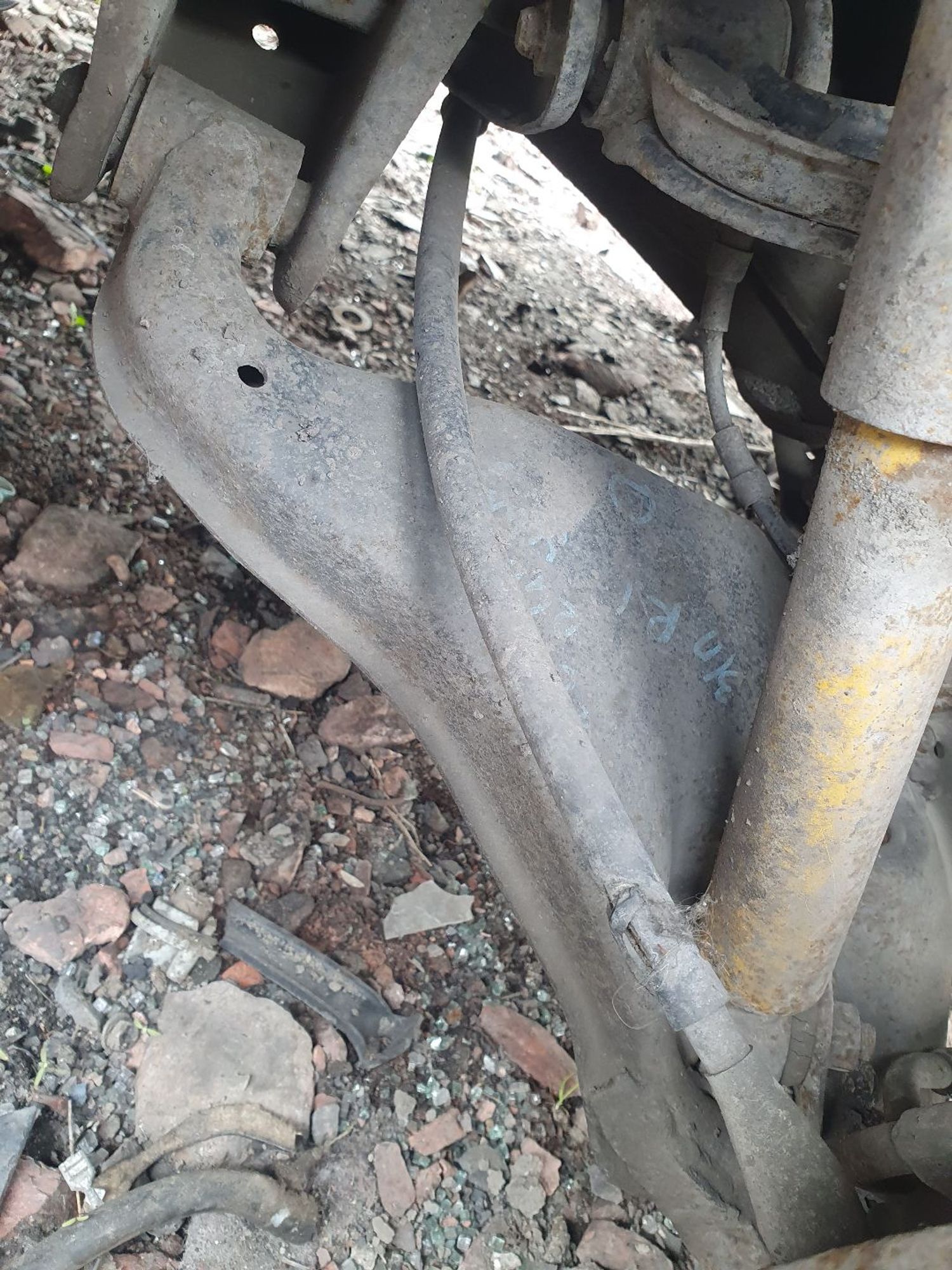 https://ycs.partsauto.market/partsauto-images/thmbs/userImages/7ed63c96fe685f431889ec34ef8f13b8/part/5639bfd0-015a-408b-8fb8-440fd2f1f4ec_1779003818585.jpg