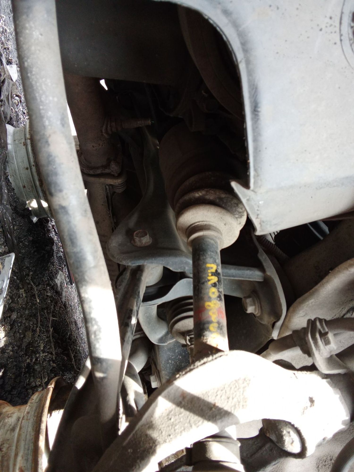 https://ycs.partsauto.market/partsauto-images/thmbs/userImages/7ed63c96fe685f431889ec34ef8f13b8/part/56c5eba5-17c3-4b0e-8f95-5c9fc2633dba_1778037428033.jpg