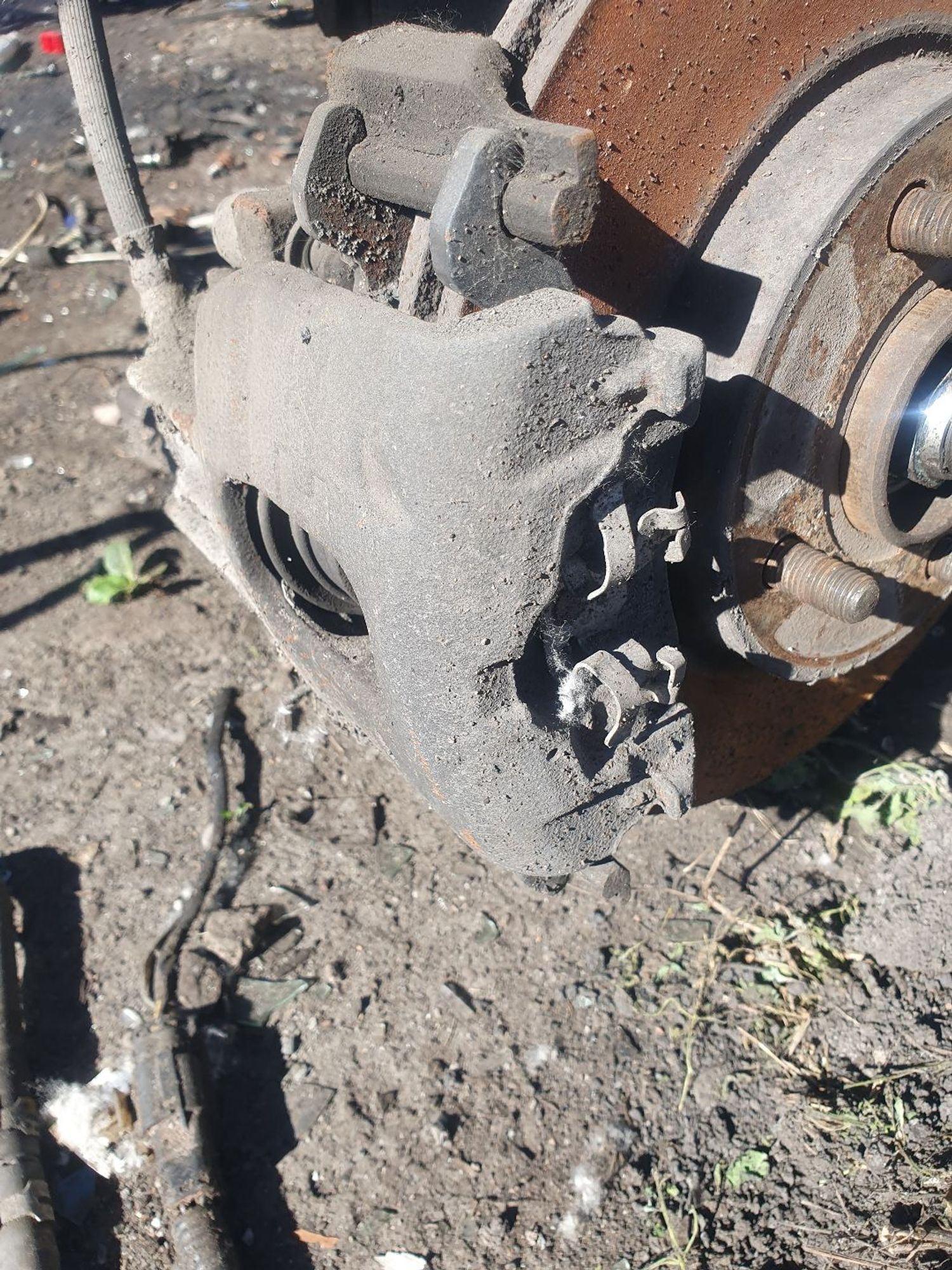 https://ycs.partsauto.market/partsauto-images/thmbs/userImages/7ed63c96fe685f431889ec34ef8f13b8/part/58e43f2e-a880-4695-aec7-9abe71a16185_1781863374568.jpg