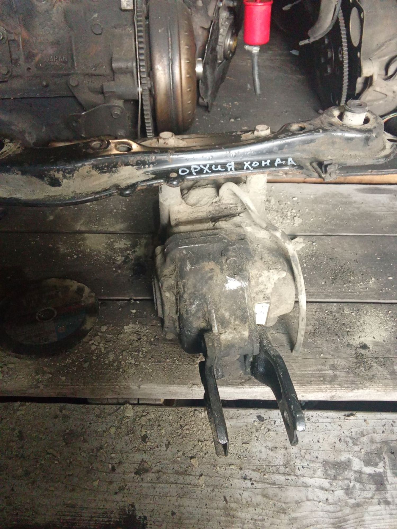 https://ycs.partsauto.market/partsauto-images/thmbs/userImages/7ed63c96fe685f431889ec34ef8f13b8/part/5b063582-fe89-40e6-bef6-fad8f6295800_1784017089557.jpg