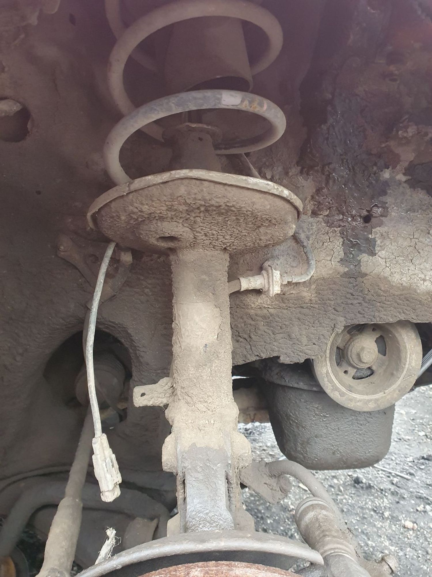https://ycs.partsauto.market/partsauto-images/thmbs/userImages/7ed63c96fe685f431889ec34ef8f13b8/part/5b37b3ce-0a5a-4ccb-aa57-dd3bddf21ad9_1779417786214.jpg