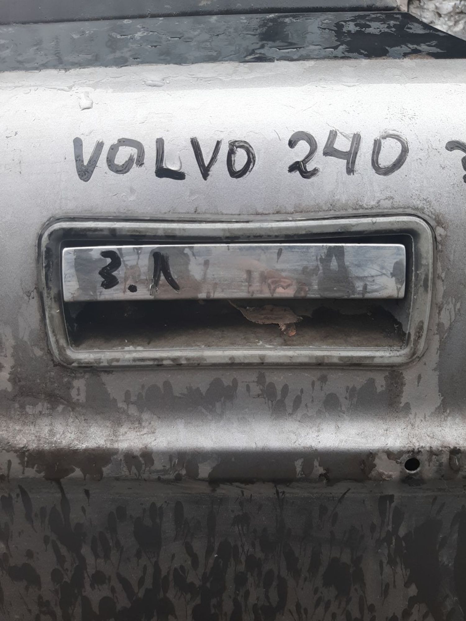 https://ycs.partsauto.market/partsauto-images/thmbs/userImages/7ed63c96fe685f431889ec34ef8f13b8/part/5b483f9e-2d5e-407f-bf10-ccd984c703f5_1777261399053.jpg