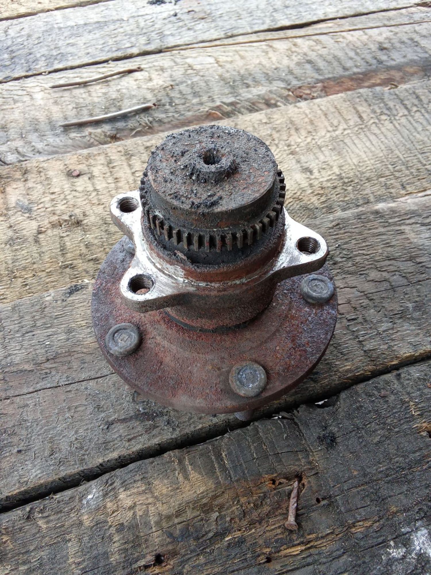 https://ycs.partsauto.market/partsauto-images/thmbs/userImages/7ed63c96fe685f431889ec34ef8f13b8/part/5d3d4f09-02a4-49a9-8a5c-c26945b22fcf_1780027130567.jpg