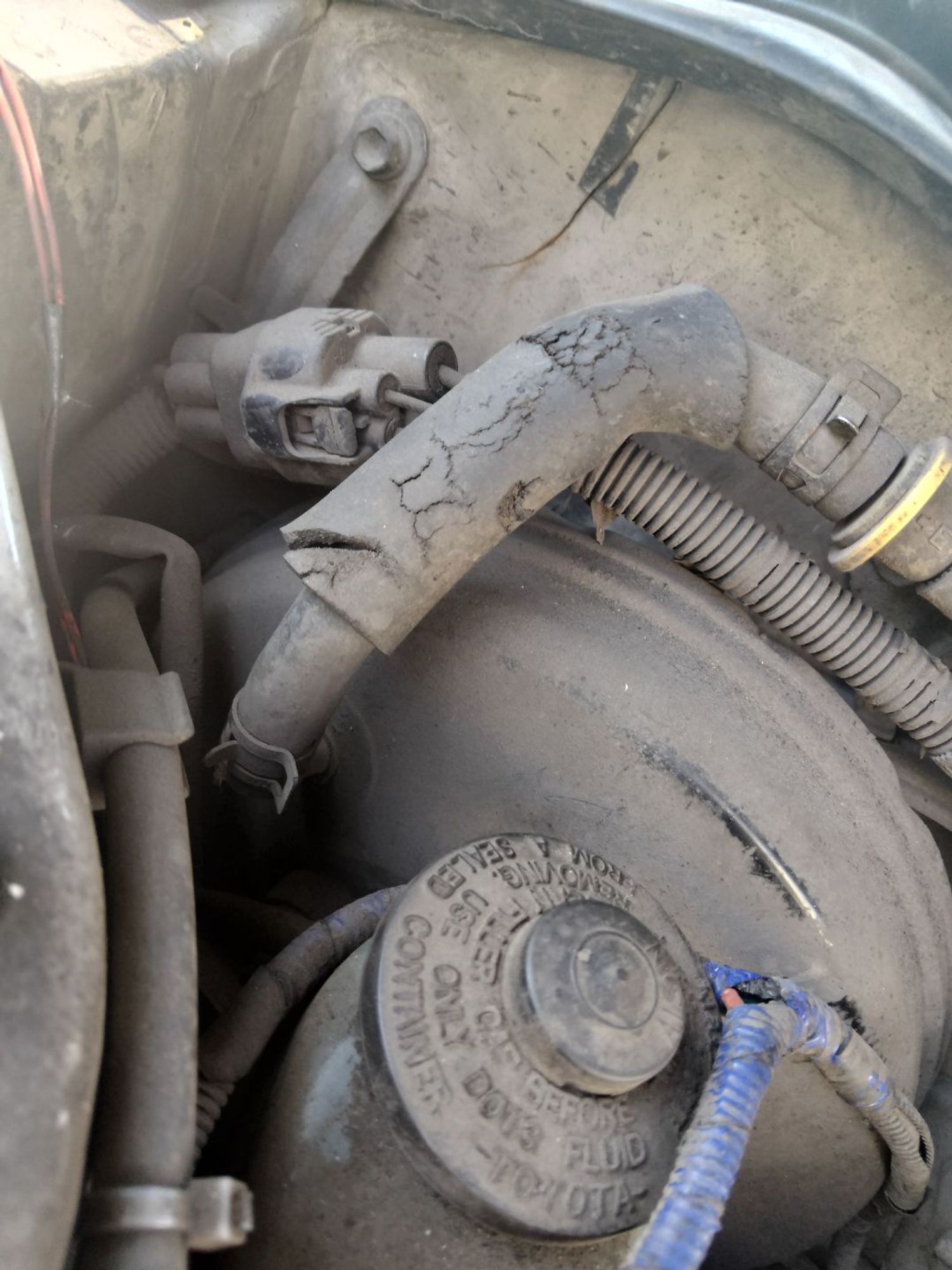 https://ycs.partsauto.market/partsauto-images/thmbs/userImages/7ed63c96fe685f431889ec34ef8f13b8/part/60ab88be-b5e9-4733-85c7-9530c49fce0d_1784179276725.jpg