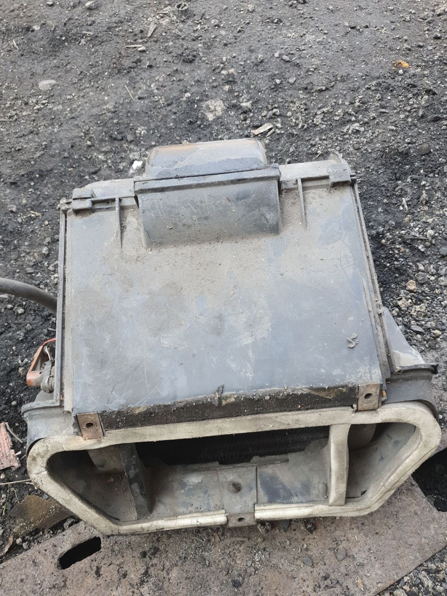 https://ycs.partsauto.market/partsauto-images/thmbs/userImages/7ed63c96fe685f431889ec34ef8f13b8/part/62bb567c-c60f-4a82-ac1c-1287ddf84221_1785732535778.jpg