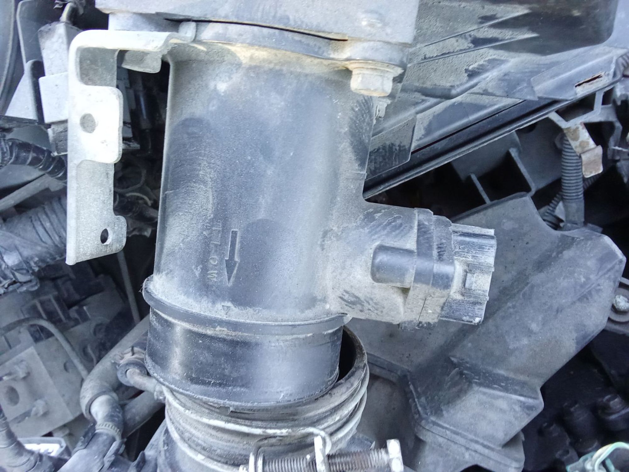 https://ycs.partsauto.market/partsauto-images/thmbs/userImages/7ed63c96fe685f431889ec34ef8f13b8/part/651b88d1-2683-40c3-89b0-bad45c4bc735_1780368945336.jpg