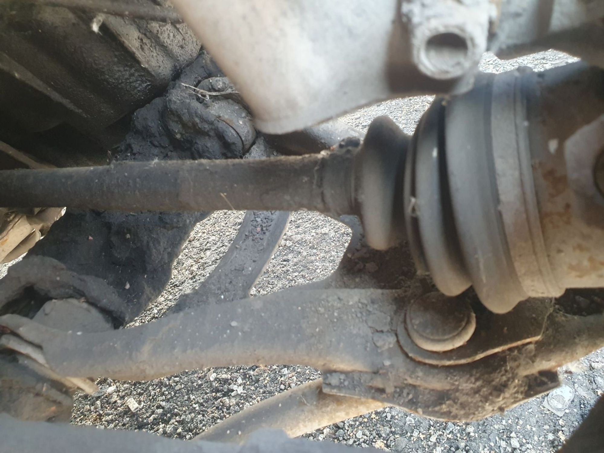https://ycs.partsauto.market/partsauto-images/thmbs/userImages/7ed63c96fe685f431889ec34ef8f13b8/part/65783a97-731f-40e4-b250-a7de29b5d131_1786343294992.jpg