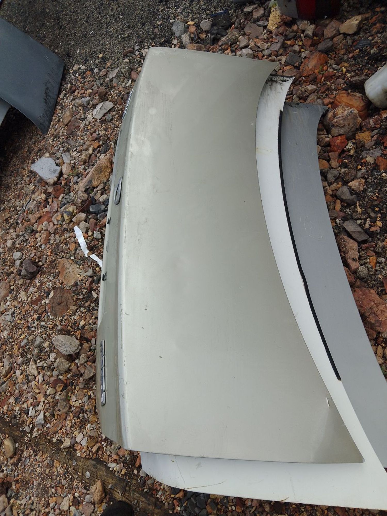 https://ycs.partsauto.market/partsauto-images/thmbs/userImages/7ed63c96fe685f431889ec34ef8f13b8/part/6781c606-f18d-4c88-8e53-4d77dafc784b_1785052948531.jpg