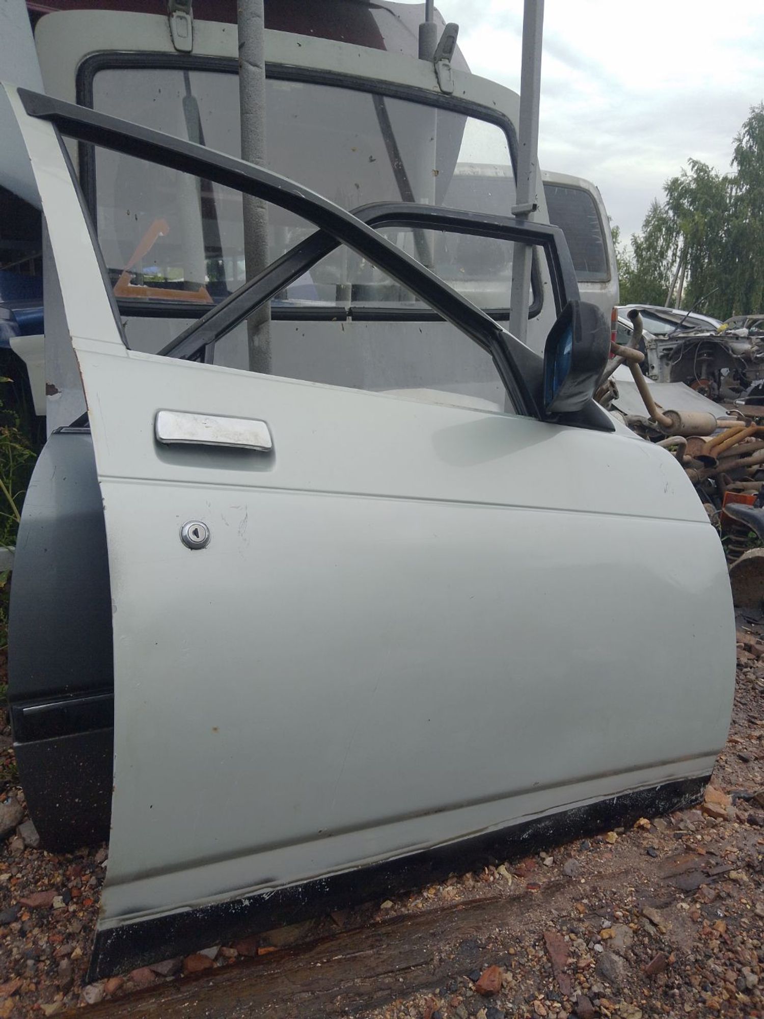 https://ycs.partsauto.market/partsauto-images/thmbs/userImages/7ed63c96fe685f431889ec34ef8f13b8/part/67a68472-9f80-4f28-80cb-eee657a7a1c0_1787213399348.jpg