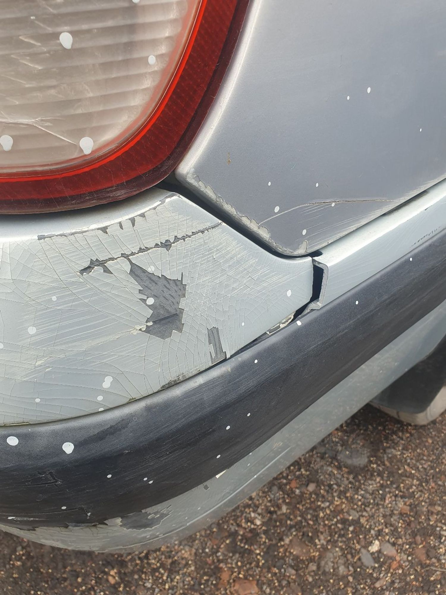 https://ycs.partsauto.market/partsauto-images/thmbs/userImages/7ed63c96fe685f431889ec34ef8f13b8/part/68a2749a-de1f-4028-8904-4d14f6728ddc_1786333899682.jpg