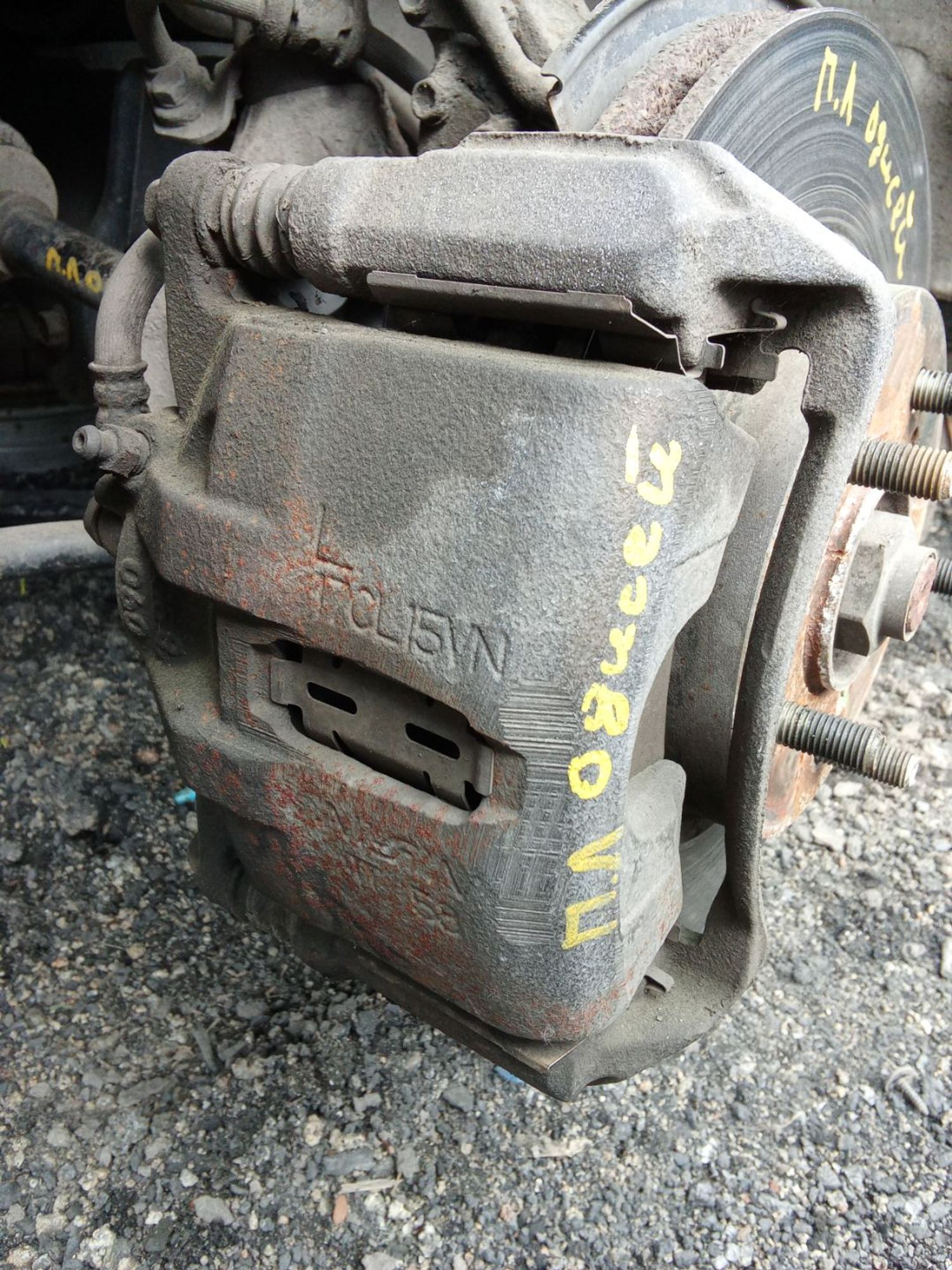 https://ycs.partsauto.market/partsauto-images/thmbs/userImages/7ed63c96fe685f431889ec34ef8f13b8/part/6a354730-62d4-46a1-a598-57b3ad69bf20_1778036521106.jpg