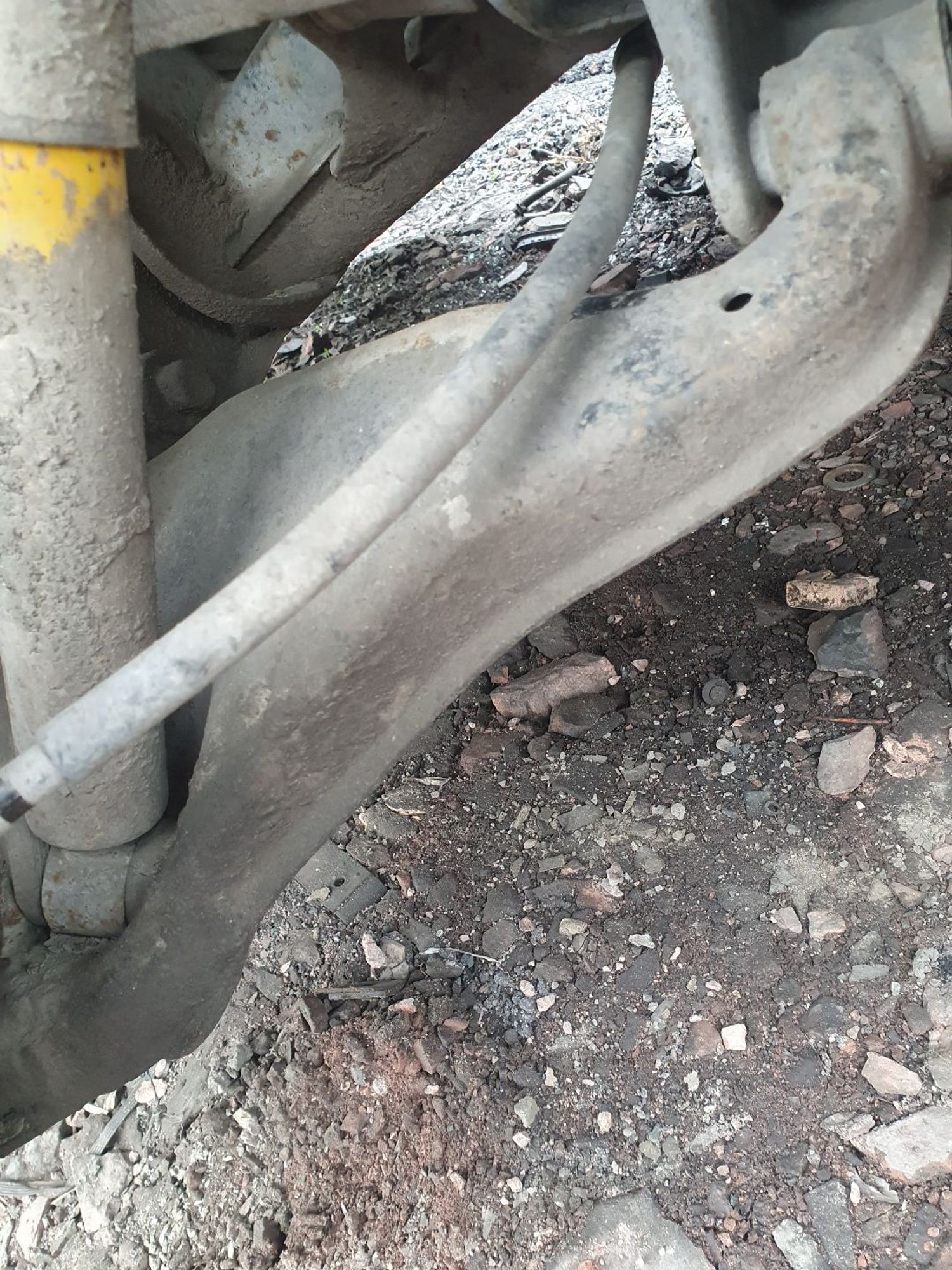 https://ycs.partsauto.market/partsauto-images/thmbs/userImages/7ed63c96fe685f431889ec34ef8f13b8/part/6cb41c04-ec1d-4c9c-8b12-da7c4c02b681_1779003563721.jpg
