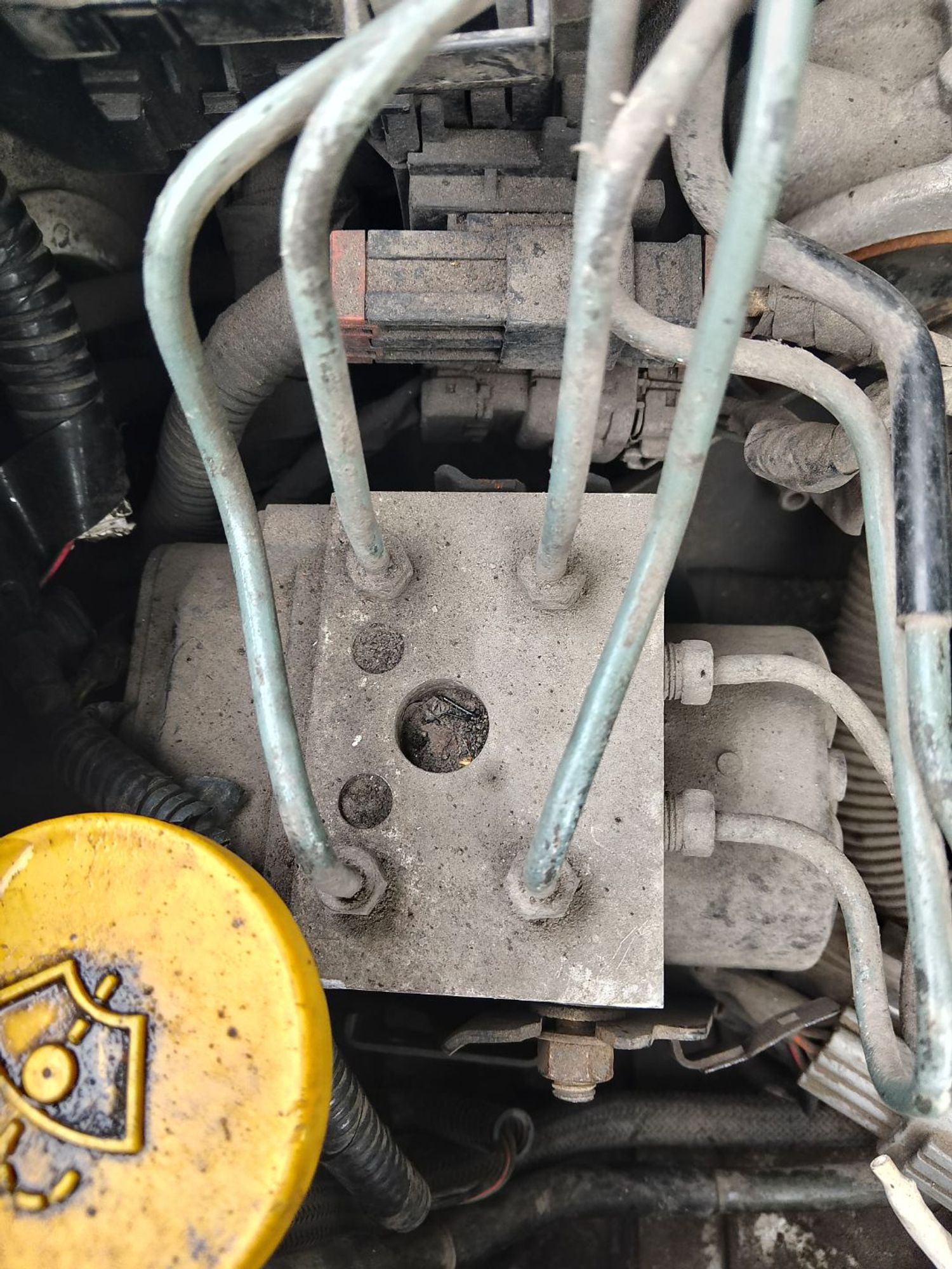 https://ycs.partsauto.market/partsauto-images/thmbs/userImages/7ed63c96fe685f431889ec34ef8f13b8/part/6d88116d-1a0d-4d83-9196-df09206a8e4b_1784357673524.jpg