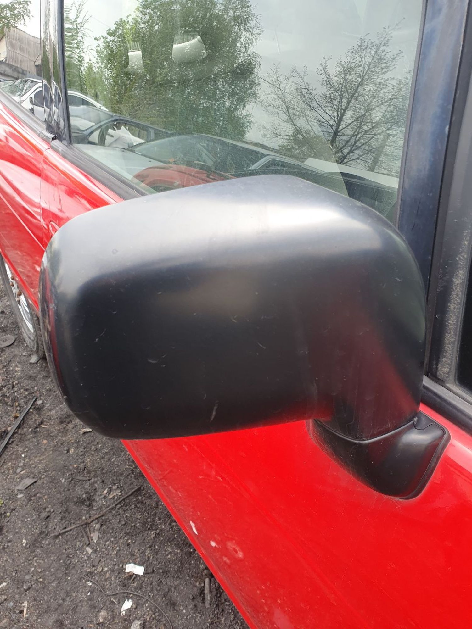 https://ycs.partsauto.market/partsauto-images/thmbs/userImages/7ed63c96fe685f431889ec34ef8f13b8/part/6f884b83-578b-42ca-a11f-a037fa56f28e_1779347377591.jpg