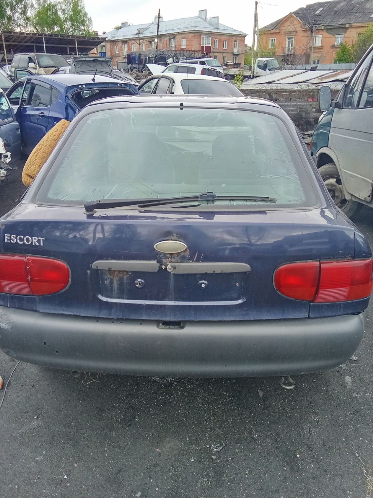 https://ycs.partsauto.market/partsauto-images/thmbs/userImages/7ed63c96fe685f431889ec34ef8f13b8/part/6fb49697-f70d-466d-a987-f745d3703e2d_1779006255616.jpg