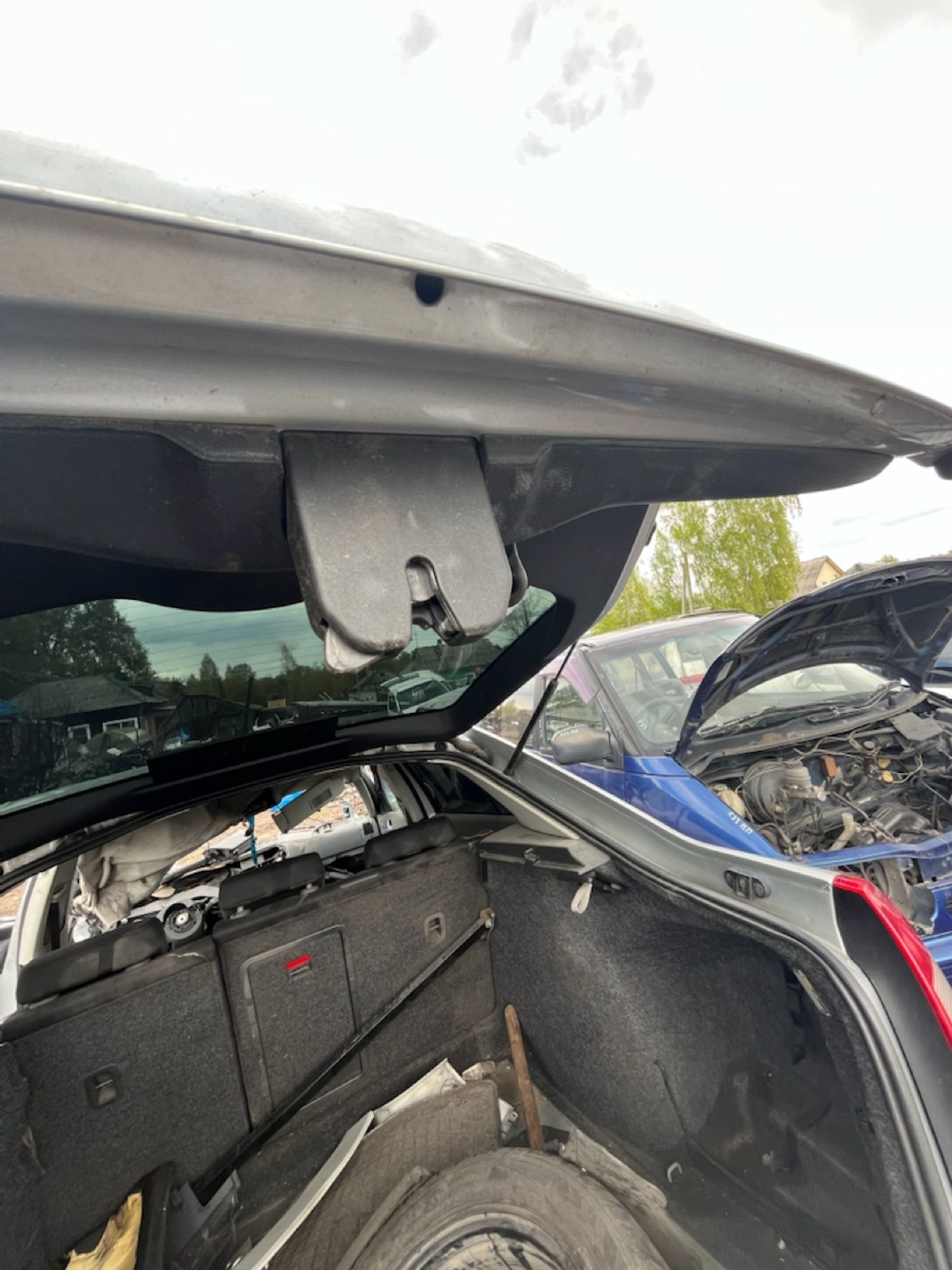 https://ycs.partsauto.market/partsauto-images/thmbs/userImages/7ed63c96fe685f431889ec34ef8f13b8/part/71424aca-81ec-41ea-b351-2b3ca1d4160b_1778996481018.jpg