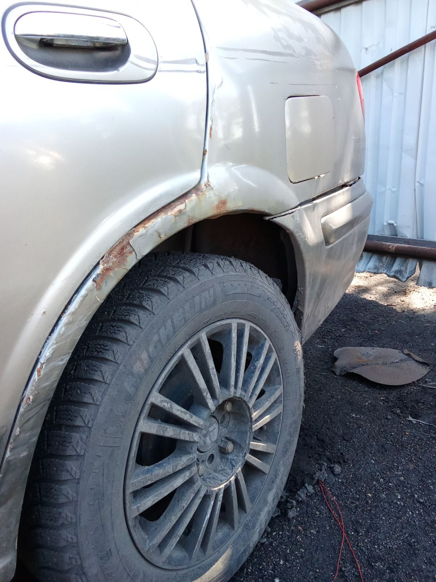 https://ycs.partsauto.market/partsauto-images/thmbs/userImages/7ed63c96fe685f431889ec34ef8f13b8/part/71c9e88e-32e7-483a-9177-82200c6ff1a8_1780371807045.jpg