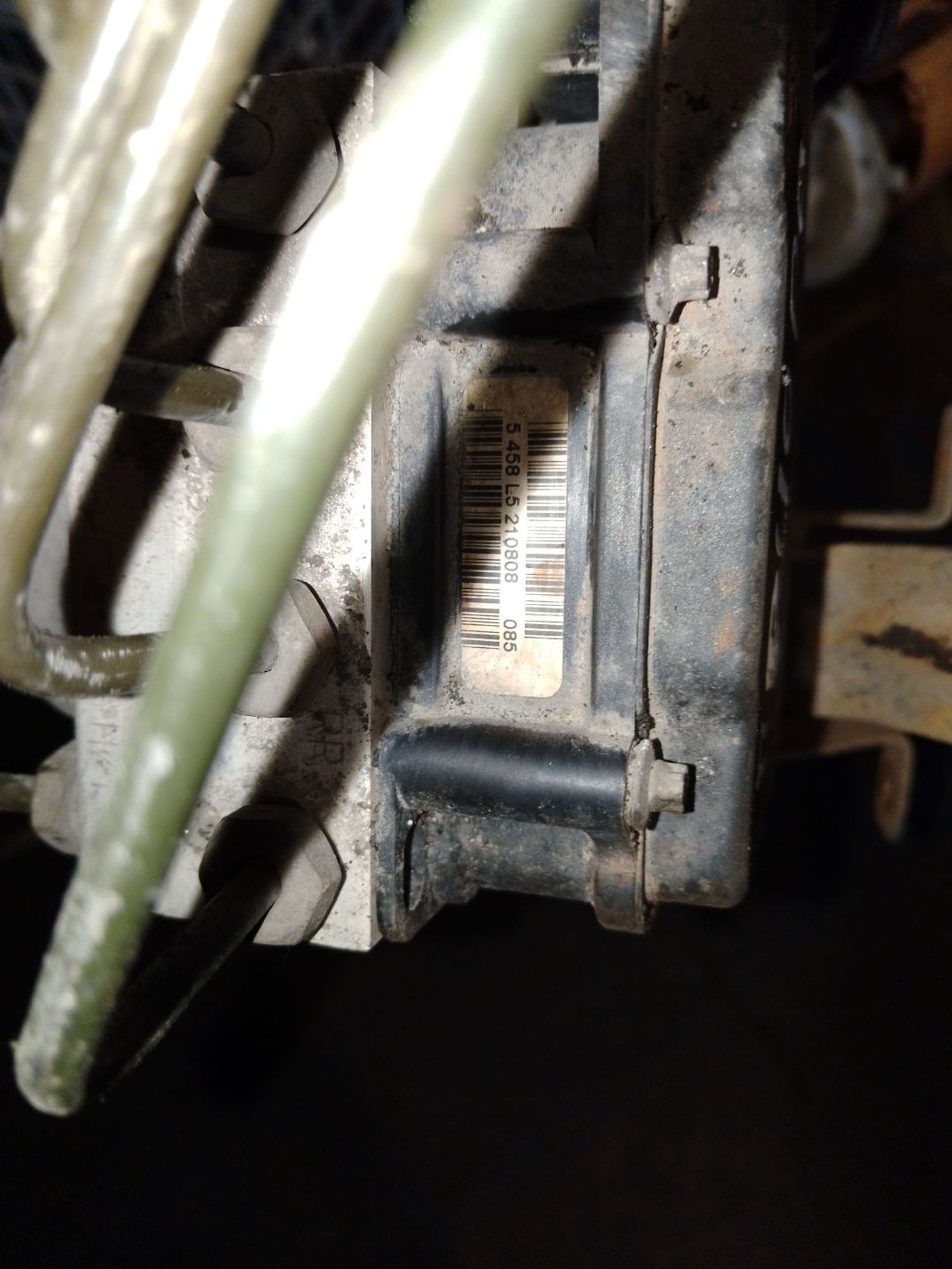 https://ycs.partsauto.market/partsauto-images/thmbs/userImages/7ed63c96fe685f431889ec34ef8f13b8/part/726b53cf-c2d2-46d6-bc5e-4e6f91b98a1c_1785048645685.jpg