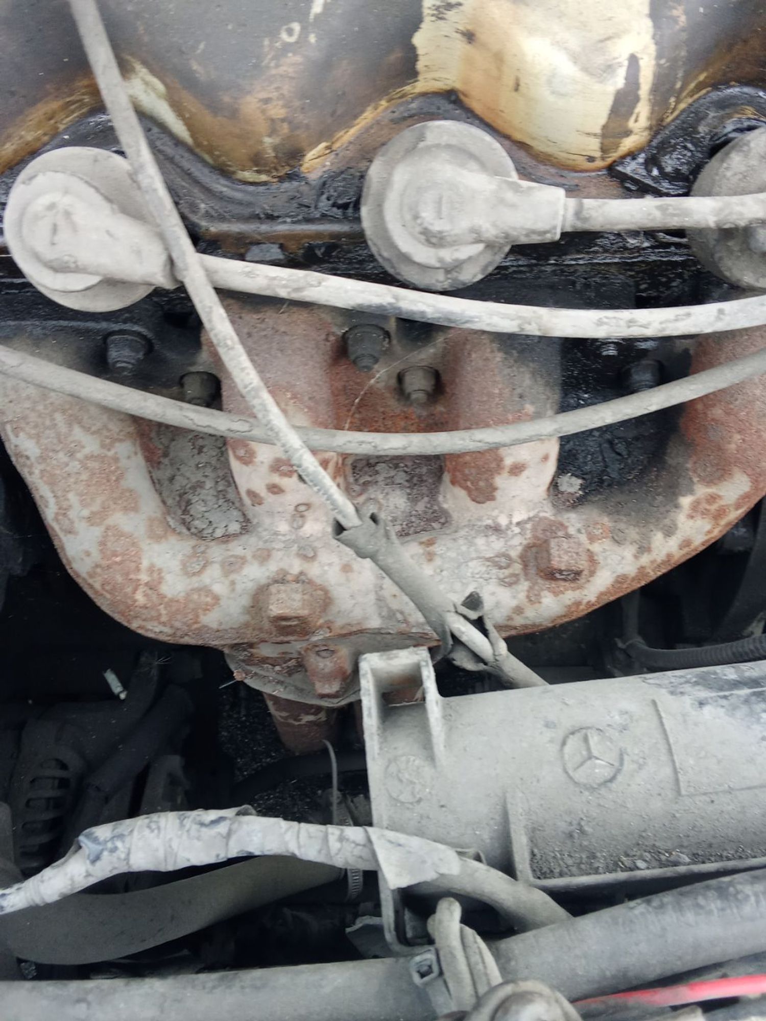 https://ycs.partsauto.market/partsauto-images/thmbs/userImages/7ed63c96fe685f431889ec34ef8f13b8/part/7302649f-5c19-4af8-8481-168d04051fed_1779002163461.jpg