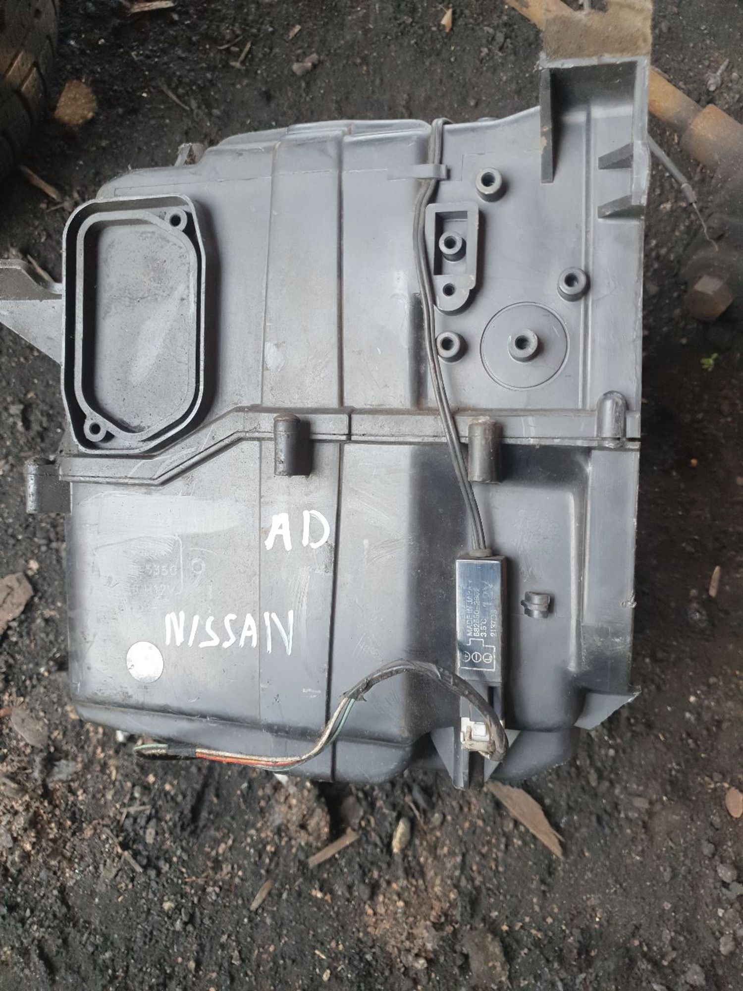 https://ycs.partsauto.market/partsauto-images/thmbs/userImages/7ed63c96fe685f431889ec34ef8f13b8/part/738c46f3-f055-461e-b307-5eef3fbe338e_1785741038867.jpg
