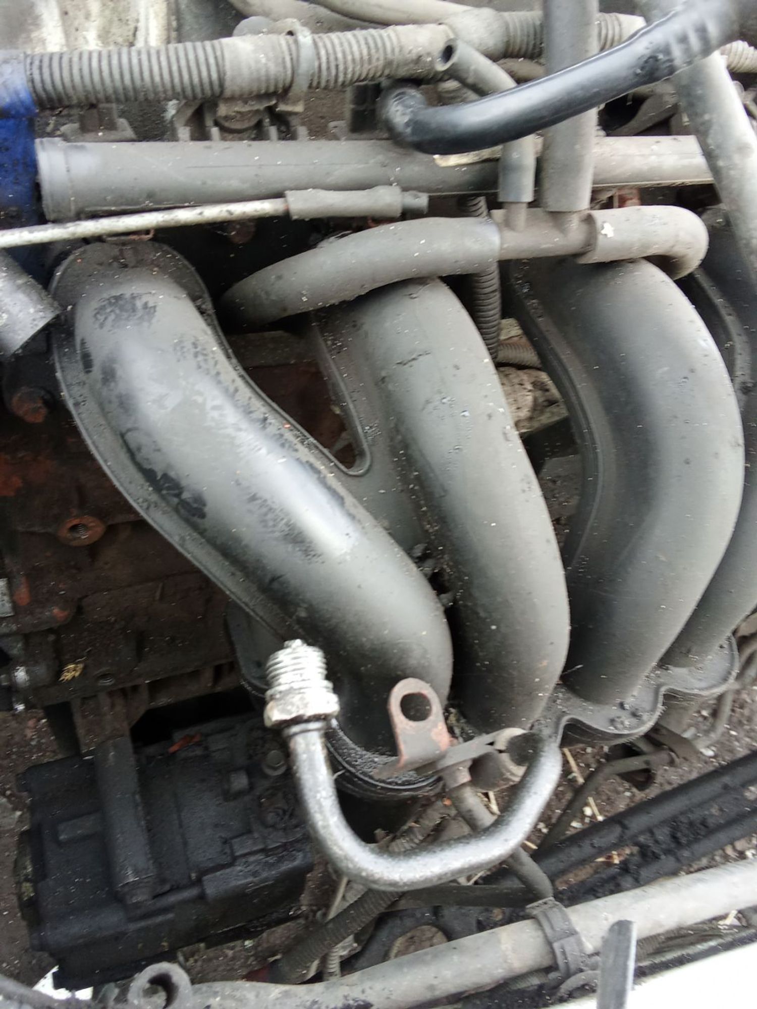 https://ycs.partsauto.market/partsauto-images/thmbs/userImages/7ed63c96fe685f431889ec34ef8f13b8/part/748b3adf-4cb0-4dc2-8f91-dd96340b46eb_1781497611546.jpg