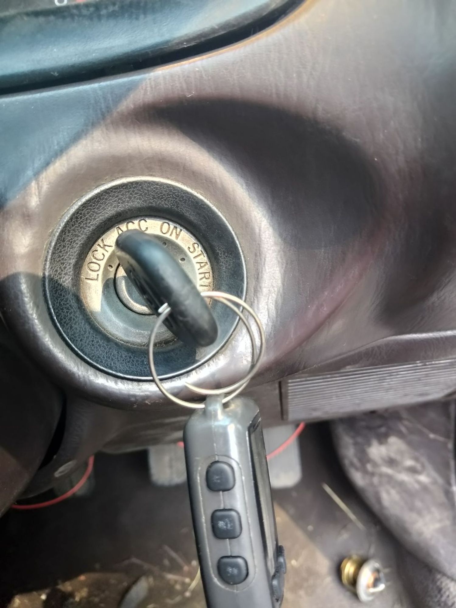 https://ycs.partsauto.market/partsauto-images/thmbs/userImages/7ed63c96fe685f431889ec34ef8f13b8/part/7663d3c7-7fe5-4f35-a0f1-aca6fe0ff915_1784184252312.jpg