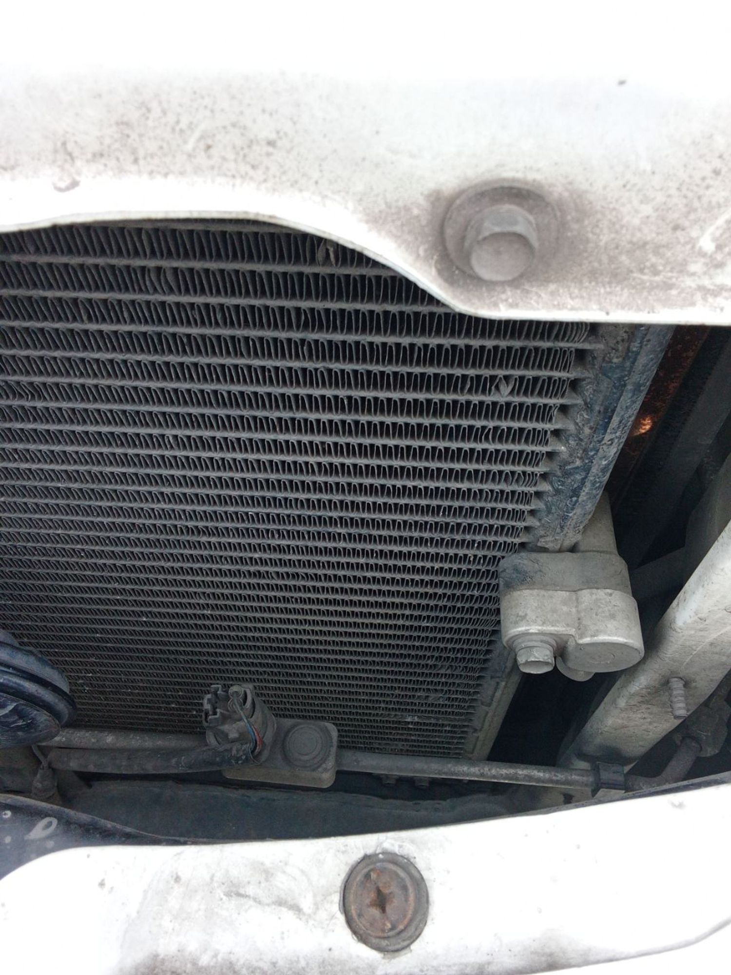 https://ycs.partsauto.market/partsauto-images/thmbs/userImages/7ed63c96fe685f431889ec34ef8f13b8/part/77c03889-8317-441a-8597-d55369341b15_1777699220584.jpg