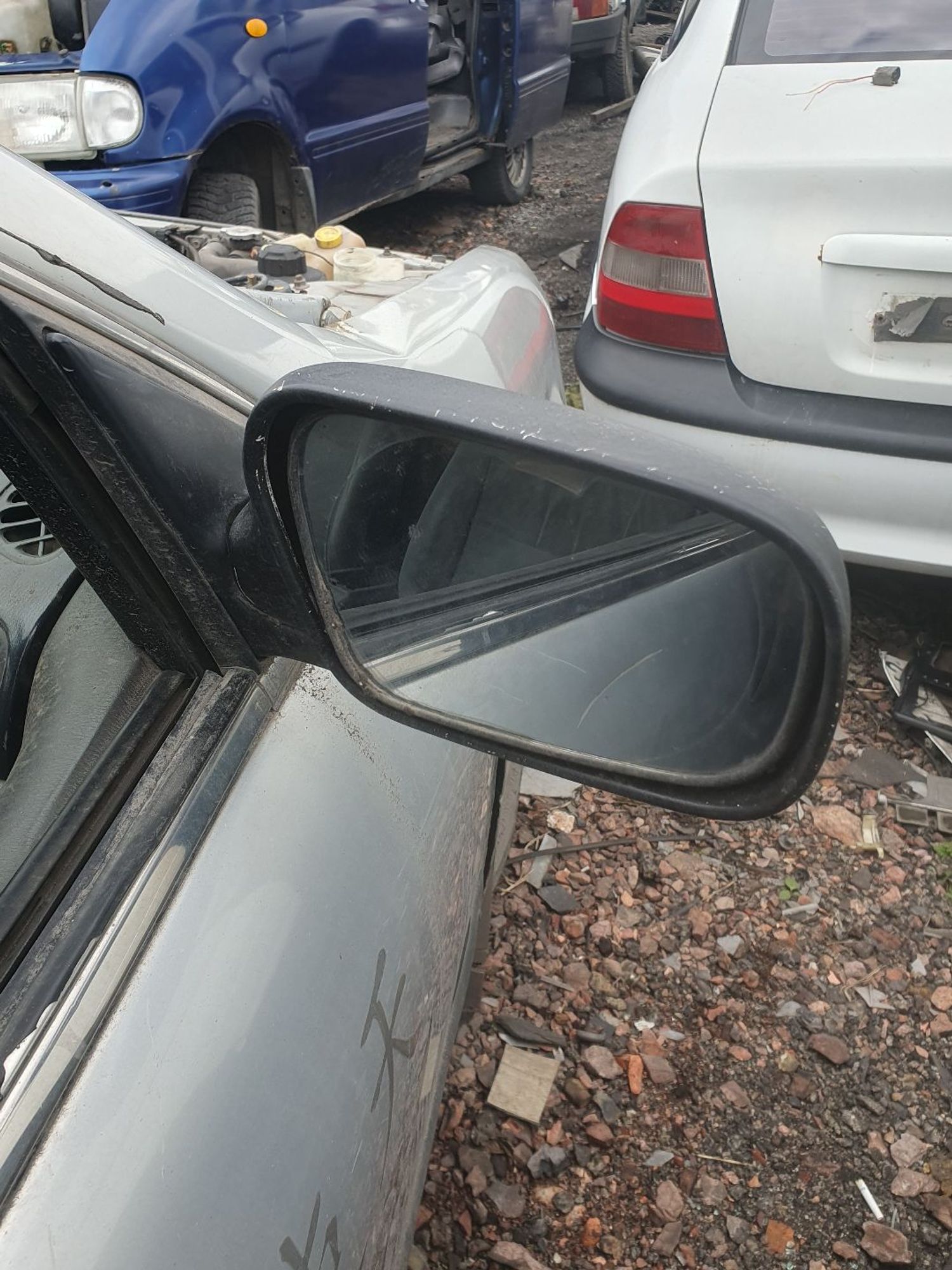 https://ycs.partsauto.market/partsauto-images/thmbs/userImages/7ed63c96fe685f431889ec34ef8f13b8/part/77f1bd33-ddec-40a4-bf06-a3b4fe02dff7_1778746028726.jpg