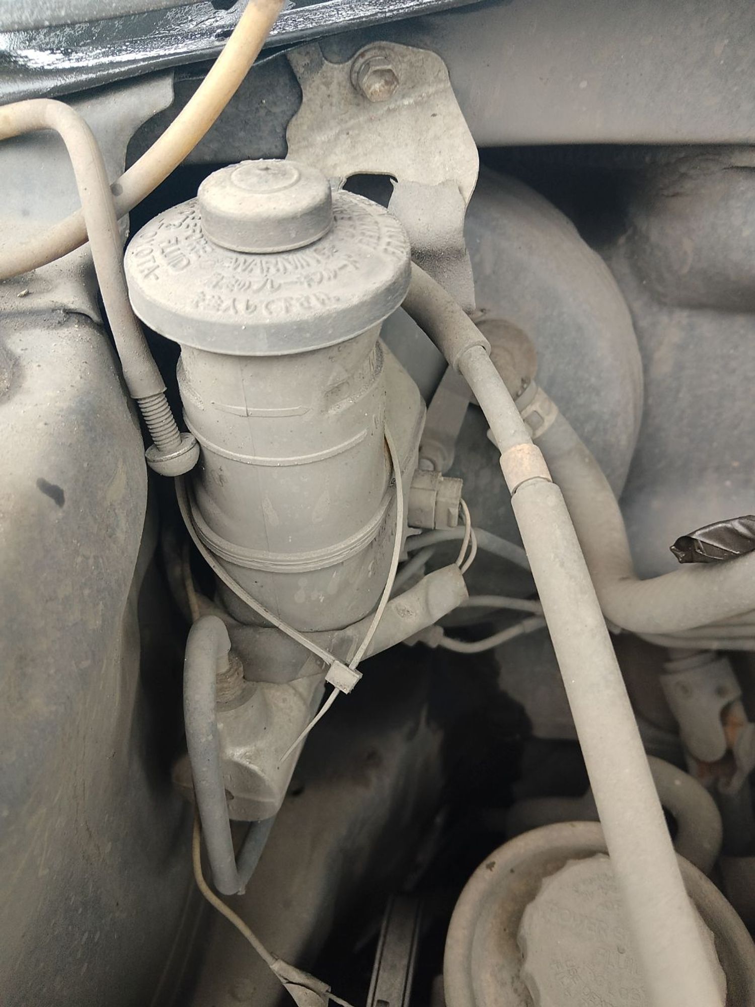 https://ycs.partsauto.market/partsauto-images/thmbs/userImages/7ed63c96fe685f431889ec34ef8f13b8/part/78c4ef40-1799-4d81-8aa3-a810e84f07da_1785225758985.jpg