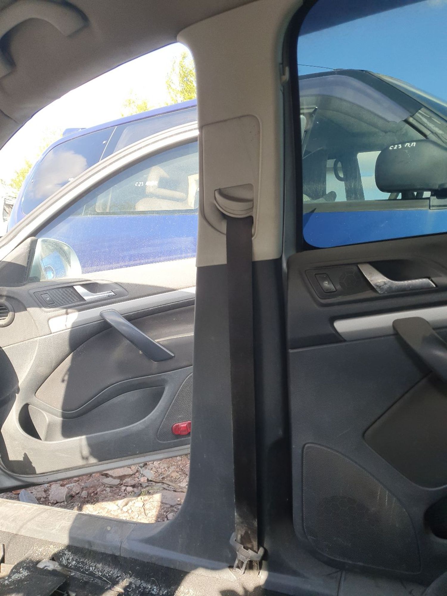 https://ycs.partsauto.market/partsauto-images/thmbs/userImages/7ed63c96fe685f431889ec34ef8f13b8/part/79eb9fa8-99d0-49a5-8786-73026b6a9a18_1779184068167.jpg