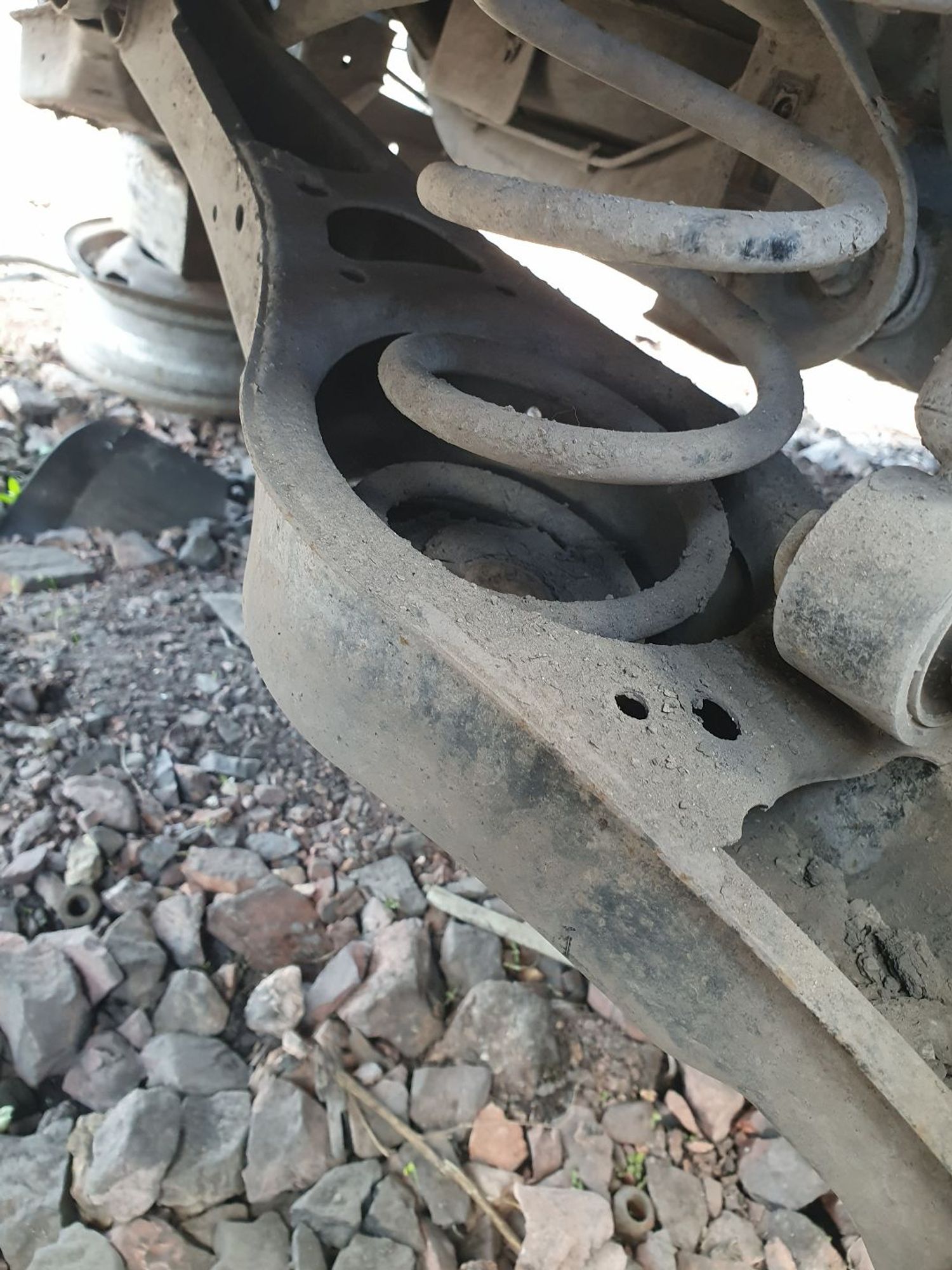 https://ycs.partsauto.market/partsauto-images/thmbs/userImages/7ed63c96fe685f431889ec34ef8f13b8/part/7a385dcb-749a-4671-9325-6297ab407c8e_1779178587685.jpg