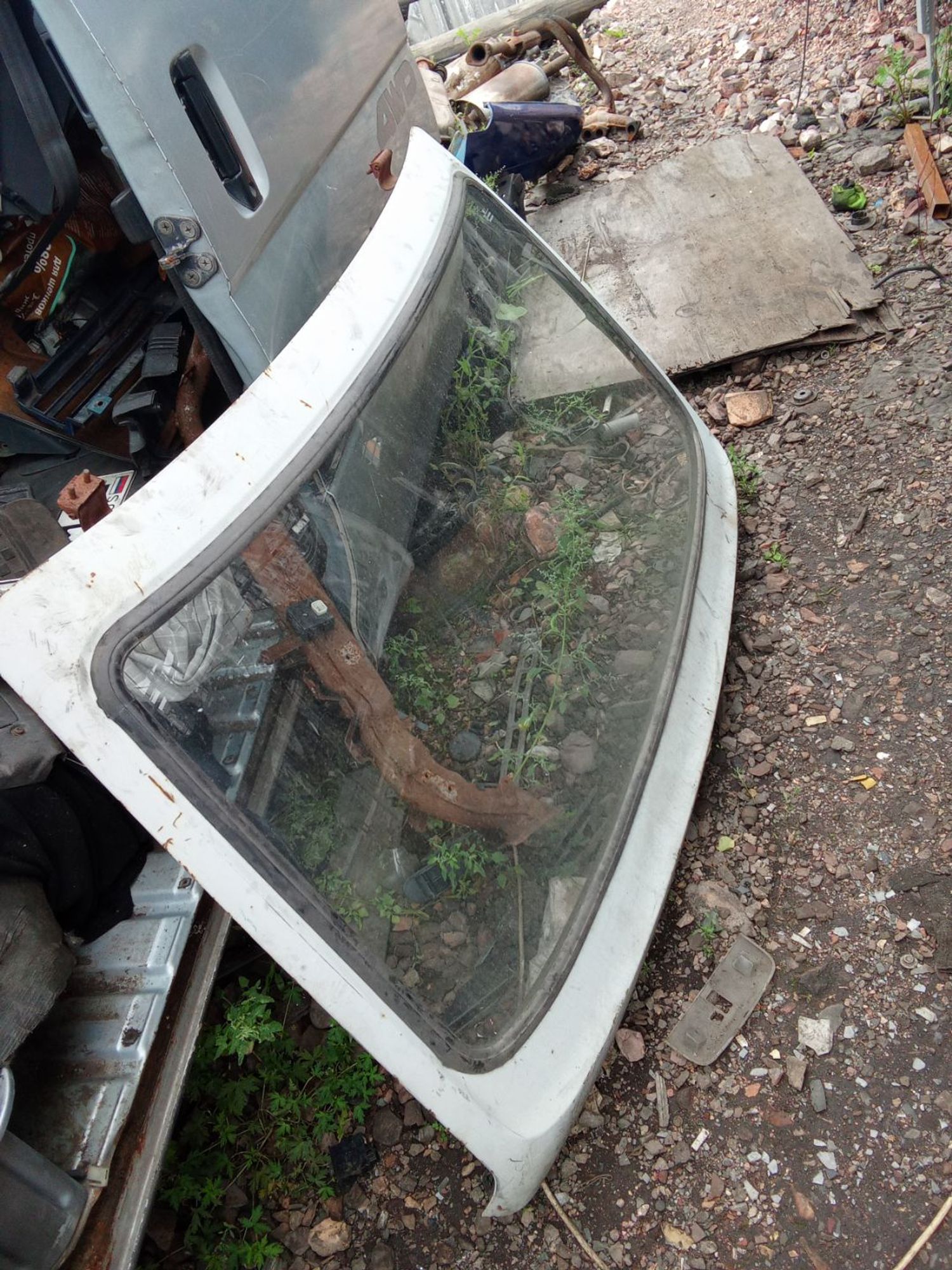 https://ycs.partsauto.market/partsauto-images/thmbs/userImages/7ed63c96fe685f431889ec34ef8f13b8/part/7b5b7a9b-4149-4765-886e-de7d8078f2b3_1786251228693.jpg