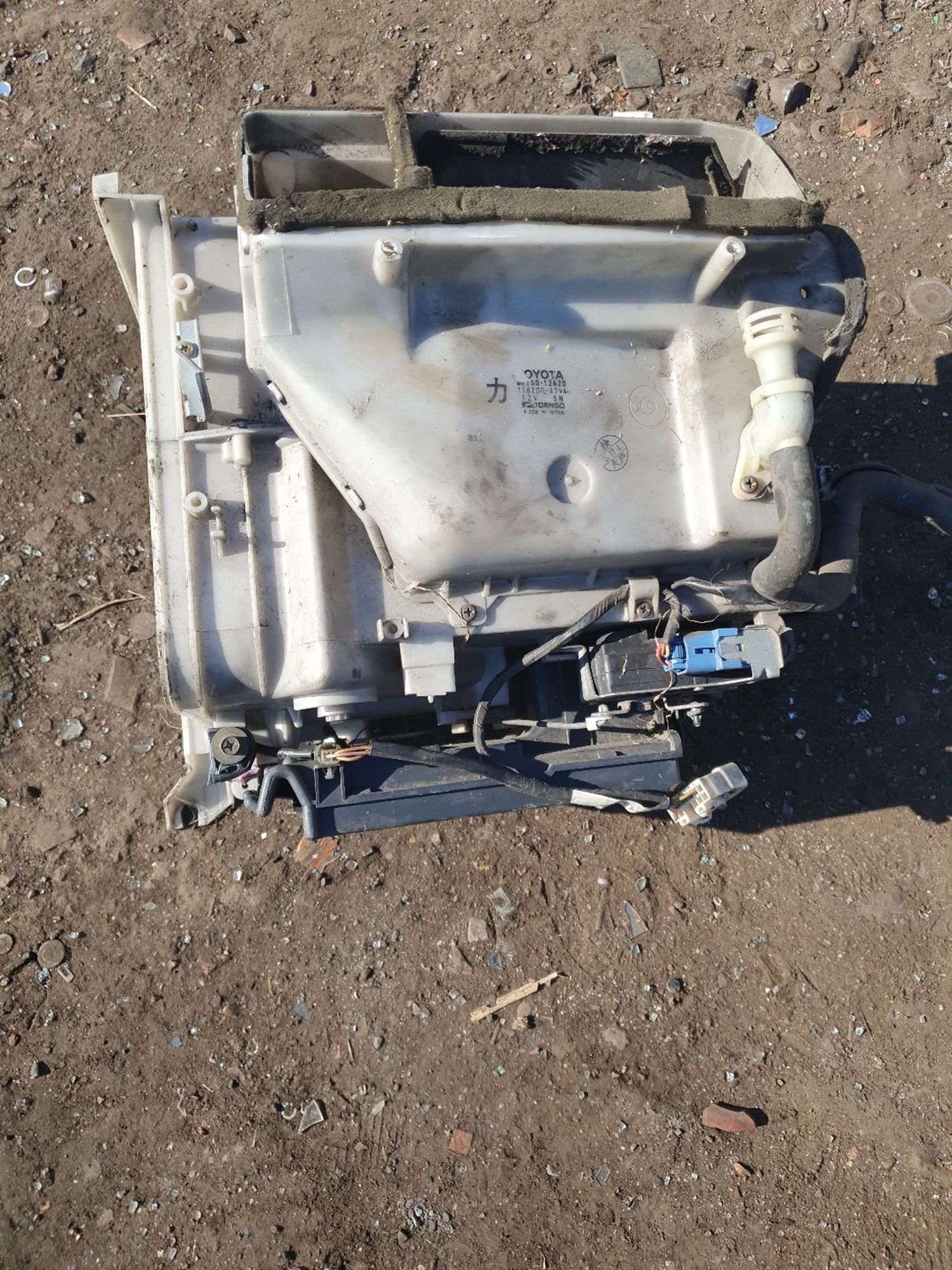 https://ycs.partsauto.market/partsauto-images/thmbs/userImages/7ed63c96fe685f431889ec34ef8f13b8/part/7b77288e-ec8e-4720-a364-3552099a2f7f_1786762873445.jpg