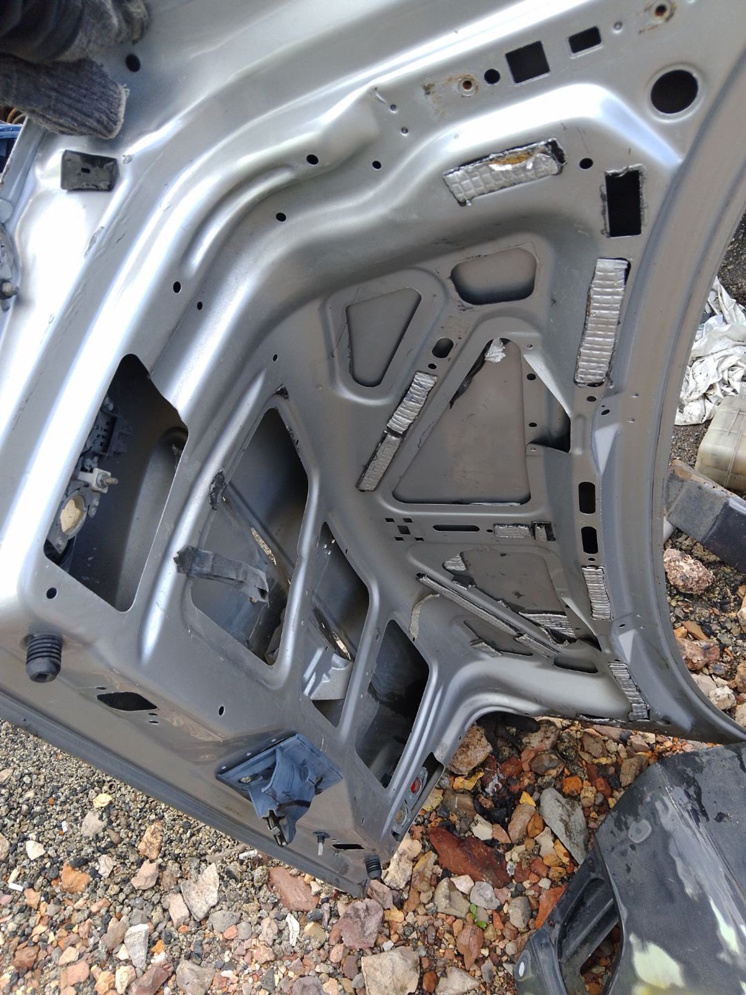https://ycs.partsauto.market/partsauto-images/thmbs/userImages/7ed63c96fe685f431889ec34ef8f13b8/part/7e5814a6-64f7-4a82-acd7-3f4edc25eac3_1785050613287.jpg
