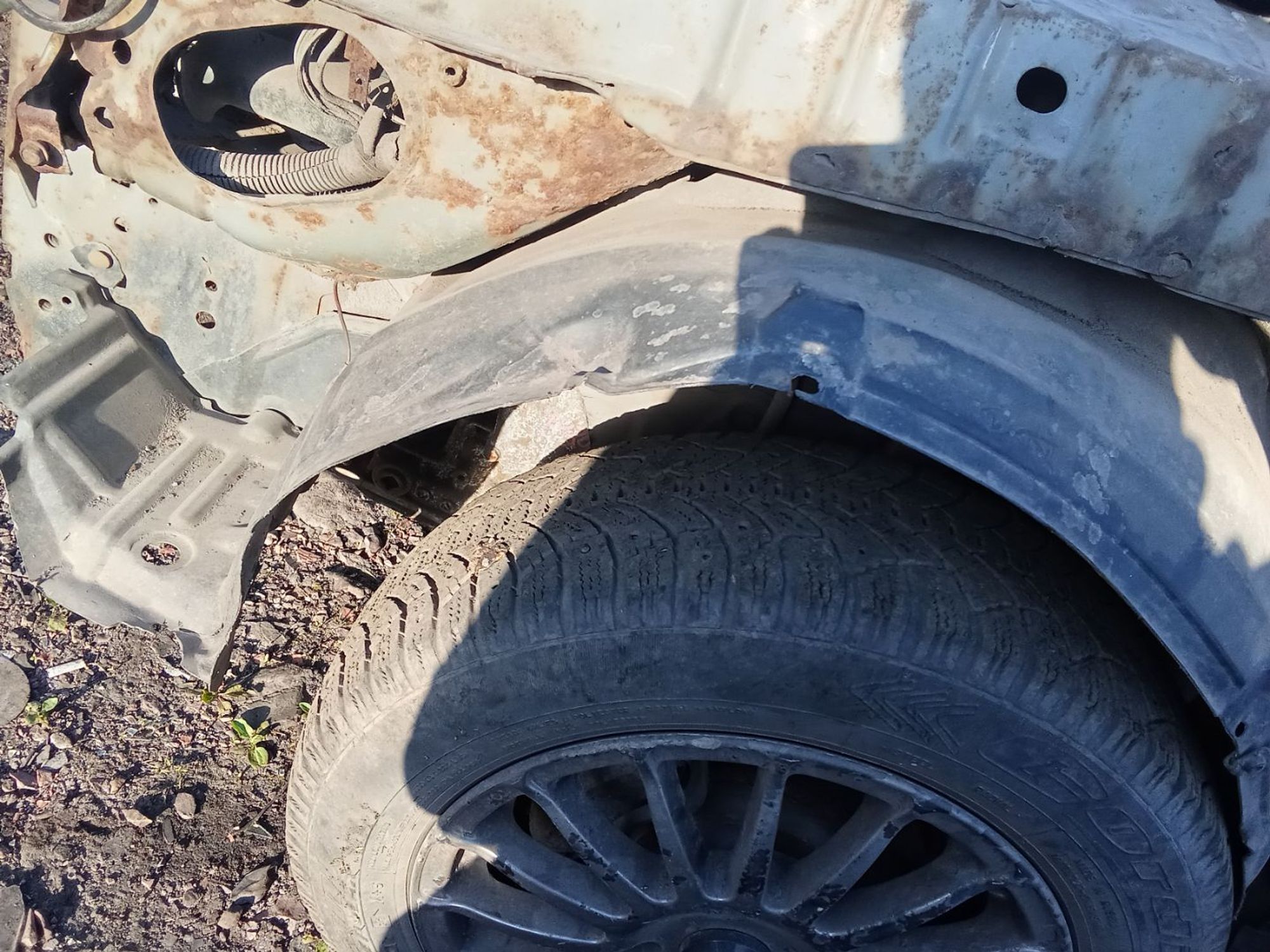 https://ycs.partsauto.market/partsauto-images/thmbs/userImages/7ed63c96fe685f431889ec34ef8f13b8/part/7f47d436-0642-4d85-bcdb-2286b5389a56_1780748458403.jpg