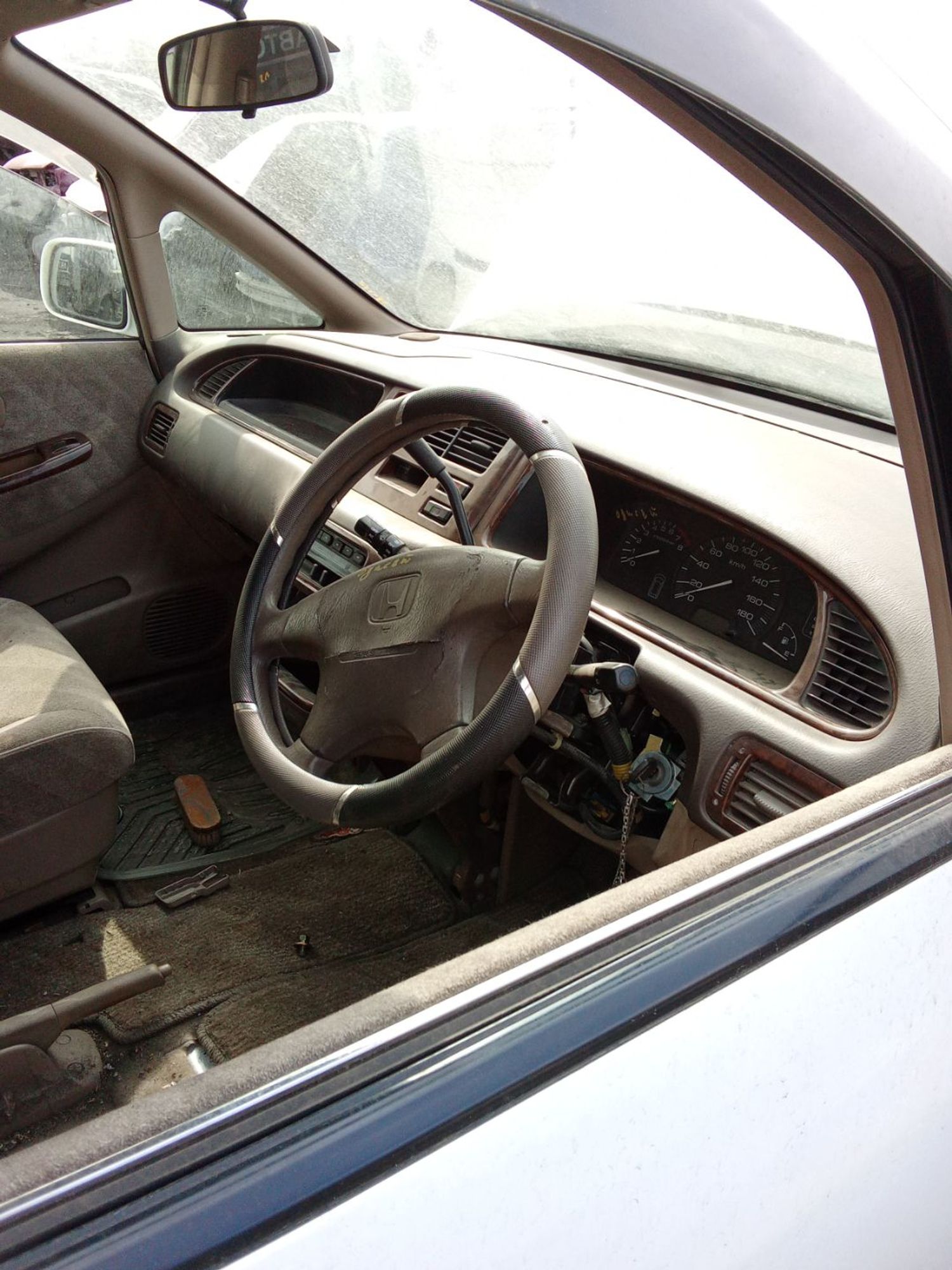 https://ycs.partsauto.market/partsauto-images/thmbs/userImages/7ed63c96fe685f431889ec34ef8f13b8/part/80c58ee7-69dc-4274-af49-5fe113b28ad1_1778037564287.jpg