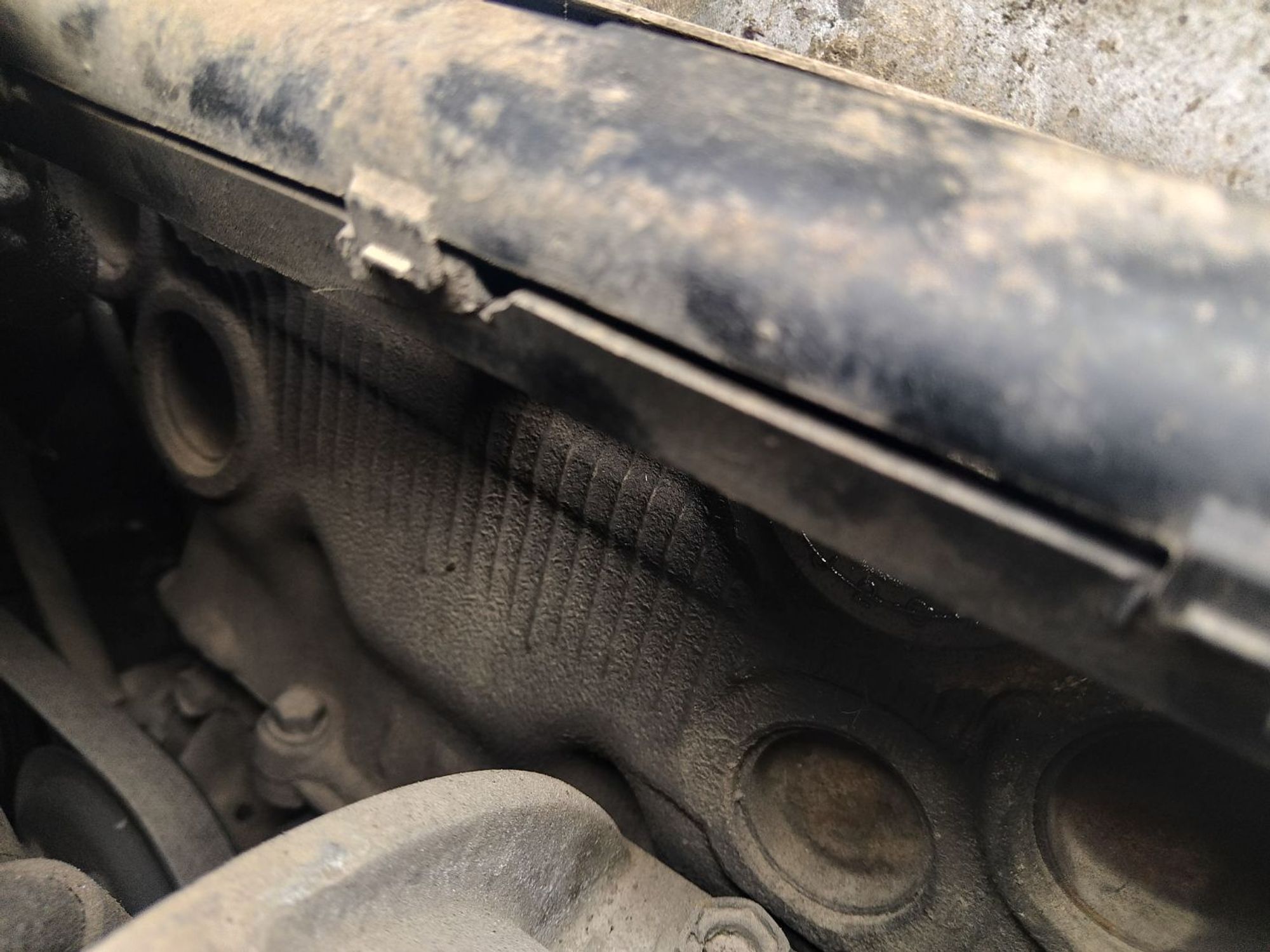 https://ycs.partsauto.market/partsauto-images/thmbs/userImages/7ed63c96fe685f431889ec34ef8f13b8/part/80e56a5f-dd61-4410-871a-674a4185002e_1784366255428.jpg