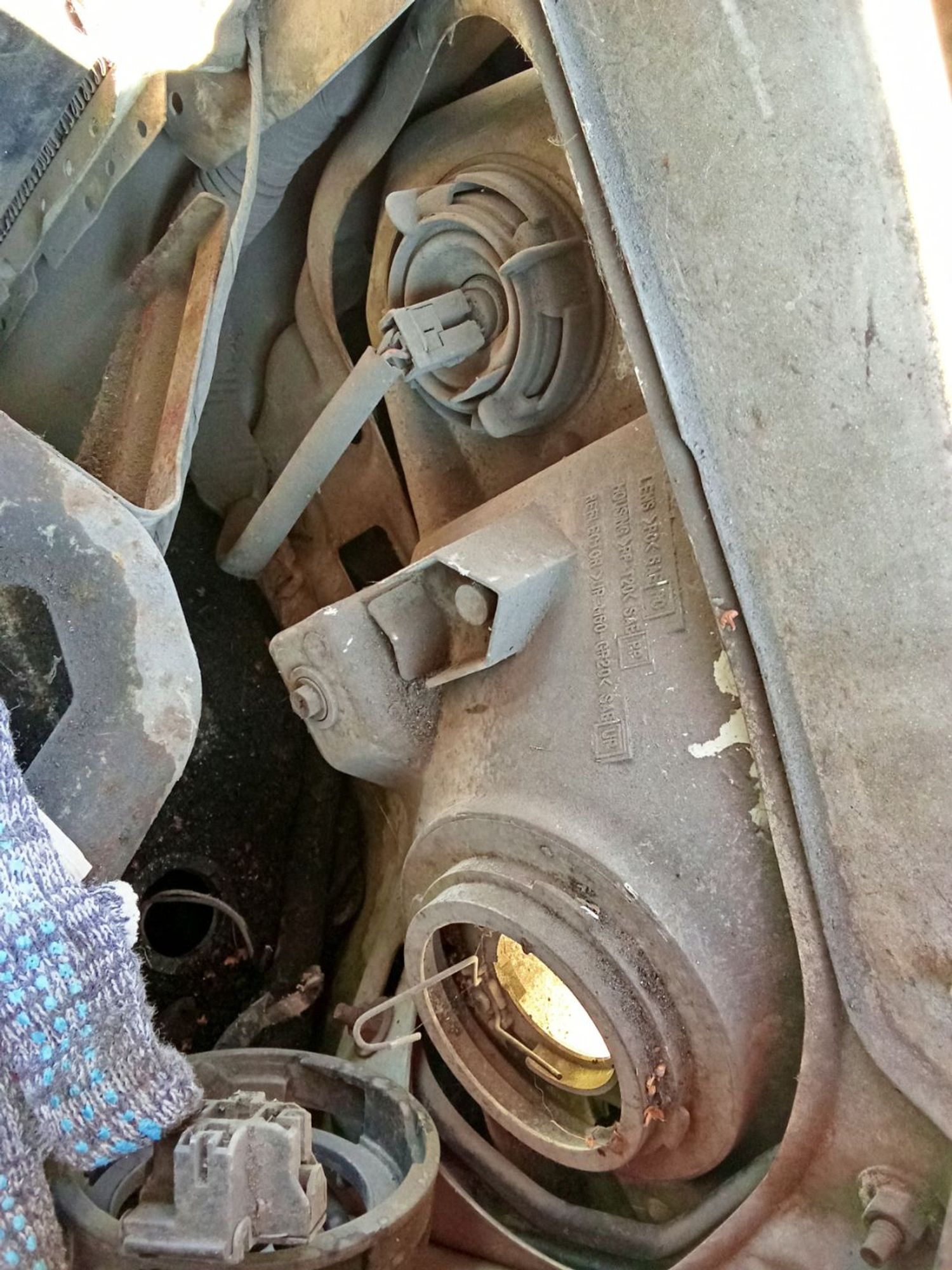 https://ycs.partsauto.market/partsauto-images/thmbs/userImages/7ed63c96fe685f431889ec34ef8f13b8/part/82907386-52bc-4b35-88d0-044f903d65b3_1778637846631.jpg
