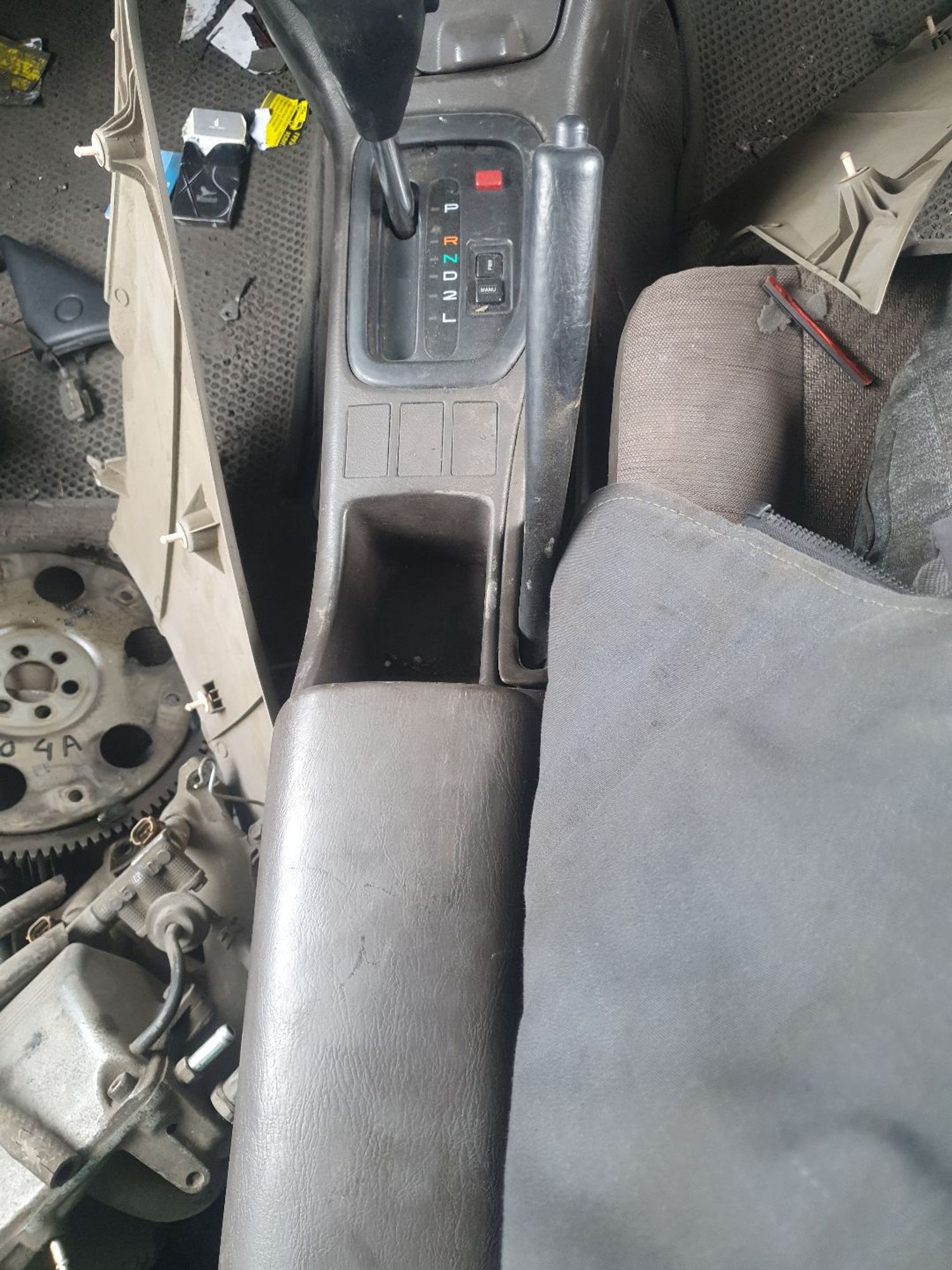 https://ycs.partsauto.market/partsauto-images/thmbs/userImages/7ed63c96fe685f431889ec34ef8f13b8/part/82f7d961-1b64-442f-9929-c930de19c803_1778833831837.jpg