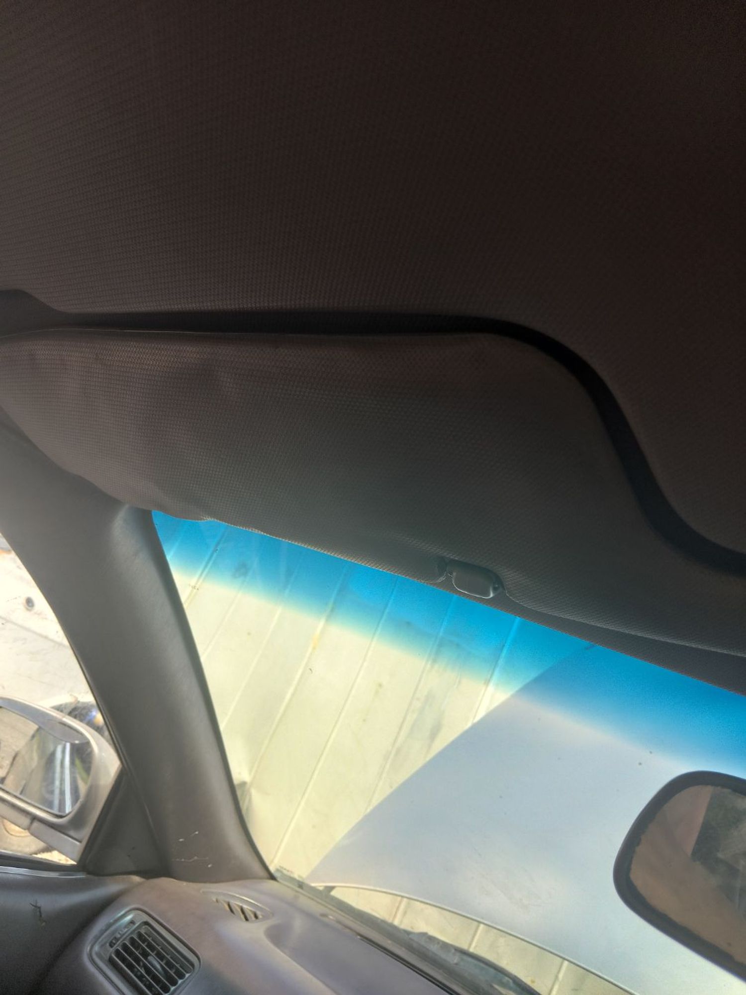 https://ycs.partsauto.market/partsauto-images/thmbs/userImages/7ed63c96fe685f431889ec34ef8f13b8/part/836c8f51-e9ed-4776-8343-81debb4ee15d_1784184643390.jpg
