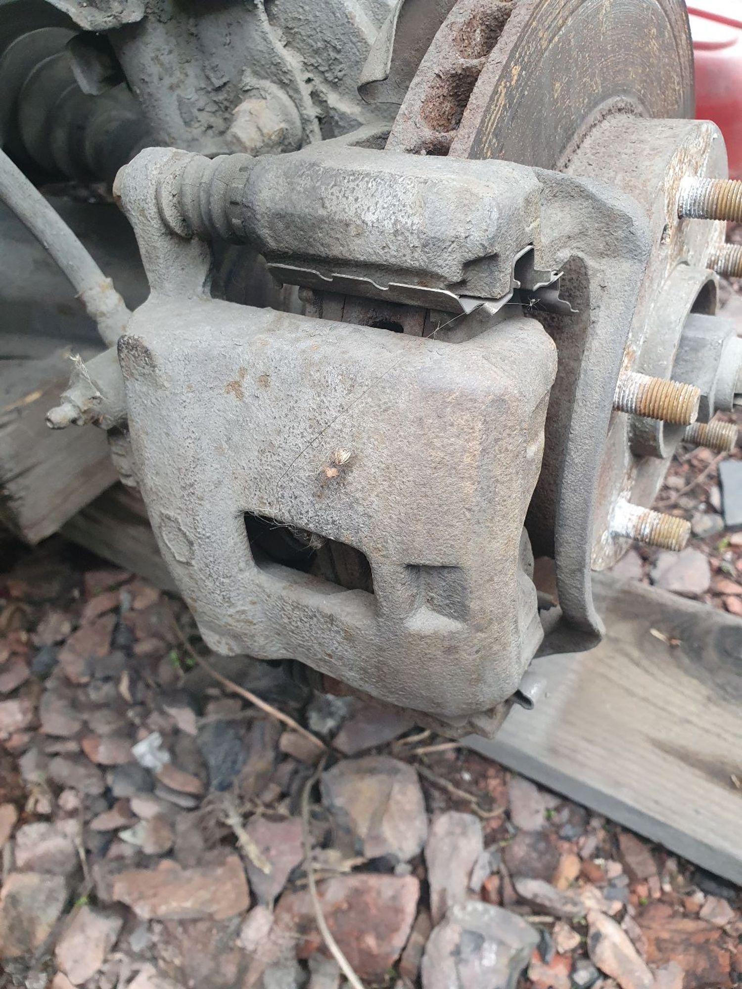 https://ycs.partsauto.market/partsauto-images/thmbs/userImages/7ed63c96fe685f431889ec34ef8f13b8/part/84692794-1533-48d8-b359-e19d844afdca_1779004547567.jpg