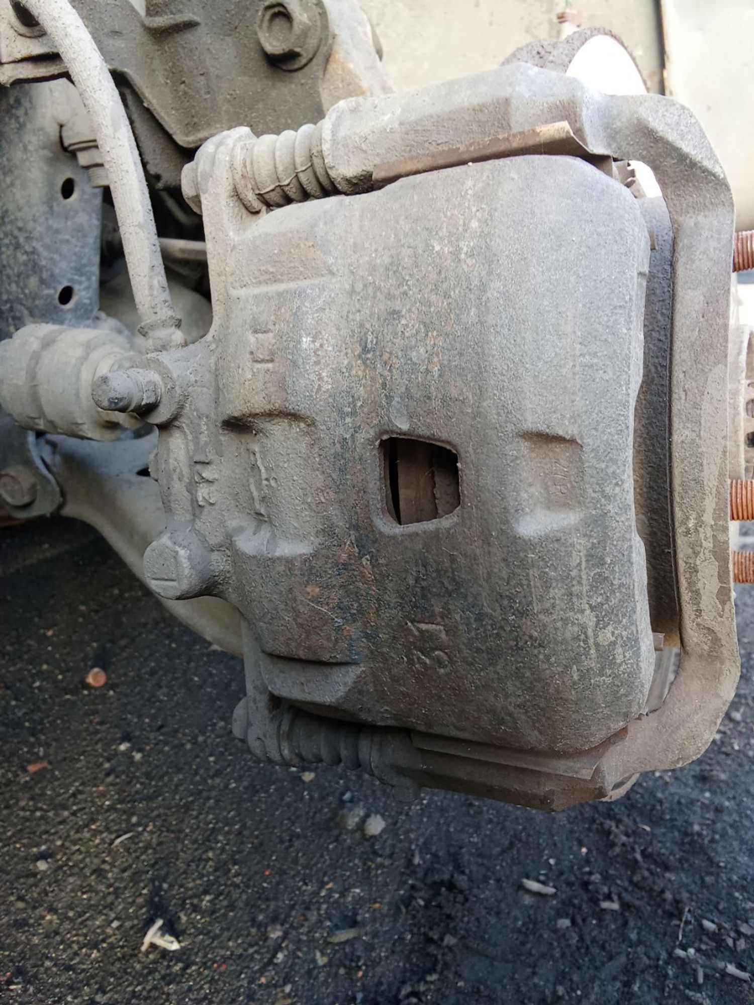https://ycs.partsauto.market/partsauto-images/thmbs/userImages/7ed63c96fe685f431889ec34ef8f13b8/part/84b4e37c-339a-4697-b29f-a19dd810a0e0_1780402442805.jpg