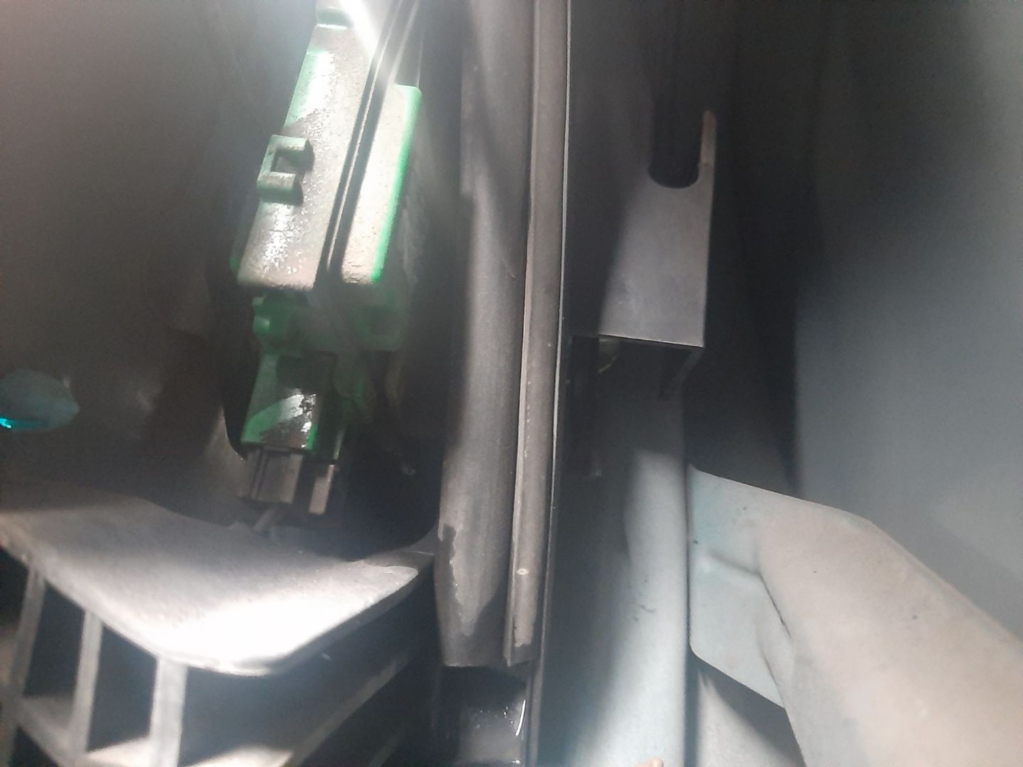 https://ycs.partsauto.market/partsauto-images/thmbs/userImages/7ed63c96fe685f431889ec34ef8f13b8/part/85bd3721-849e-492a-bb95-7cef0e6ce465_1774345671313.jpg