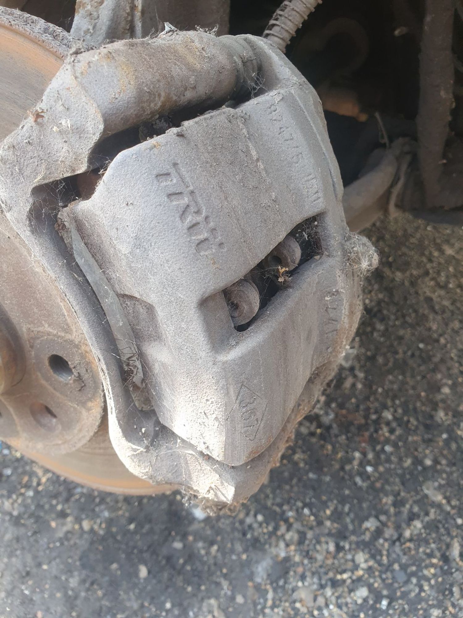 https://ycs.partsauto.market/partsauto-images/thmbs/userImages/7ed63c96fe685f431889ec34ef8f13b8/part/861fece2-9483-4f48-a25b-87798fc05425_1786342949414.jpg
