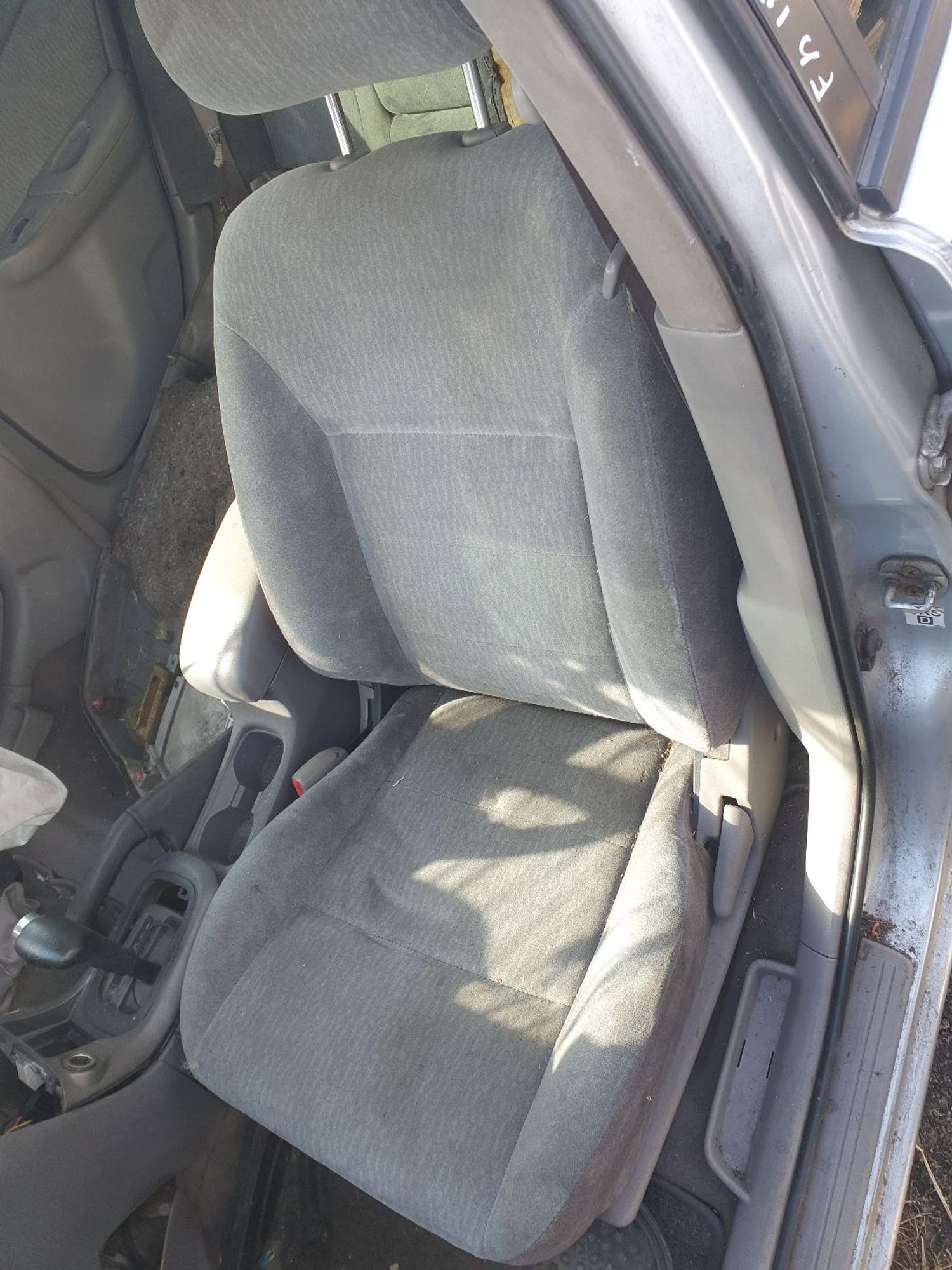 https://ycs.partsauto.market/partsauto-images/thmbs/userImages/7ed63c96fe685f431889ec34ef8f13b8/part/86fbd20b-9aae-40b9-99c9-c848b5f29471_1778582272396.jpg