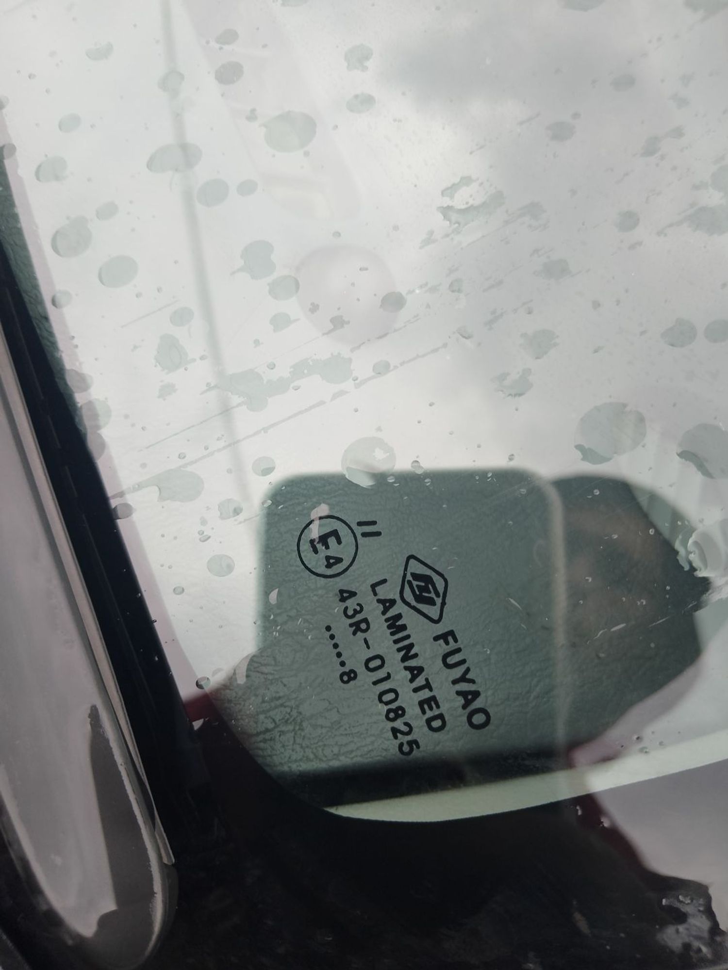 https://ycs.partsauto.market/partsauto-images/thmbs/userImages/7ed63c96fe685f431889ec34ef8f13b8/part/86fe54a6-5fc1-486c-9bd2-efe3593d4411_1785229086611.jpg