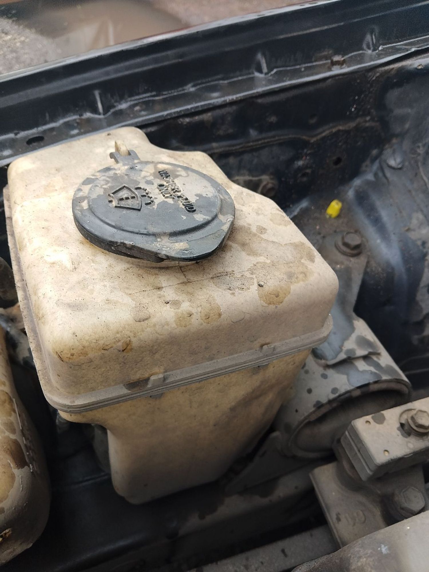https://ycs.partsauto.market/partsauto-images/thmbs/userImages/7ed63c96fe685f431889ec34ef8f13b8/part/87737f2e-fbde-4813-b1e5-9316409719f6_1785228398161.jpg