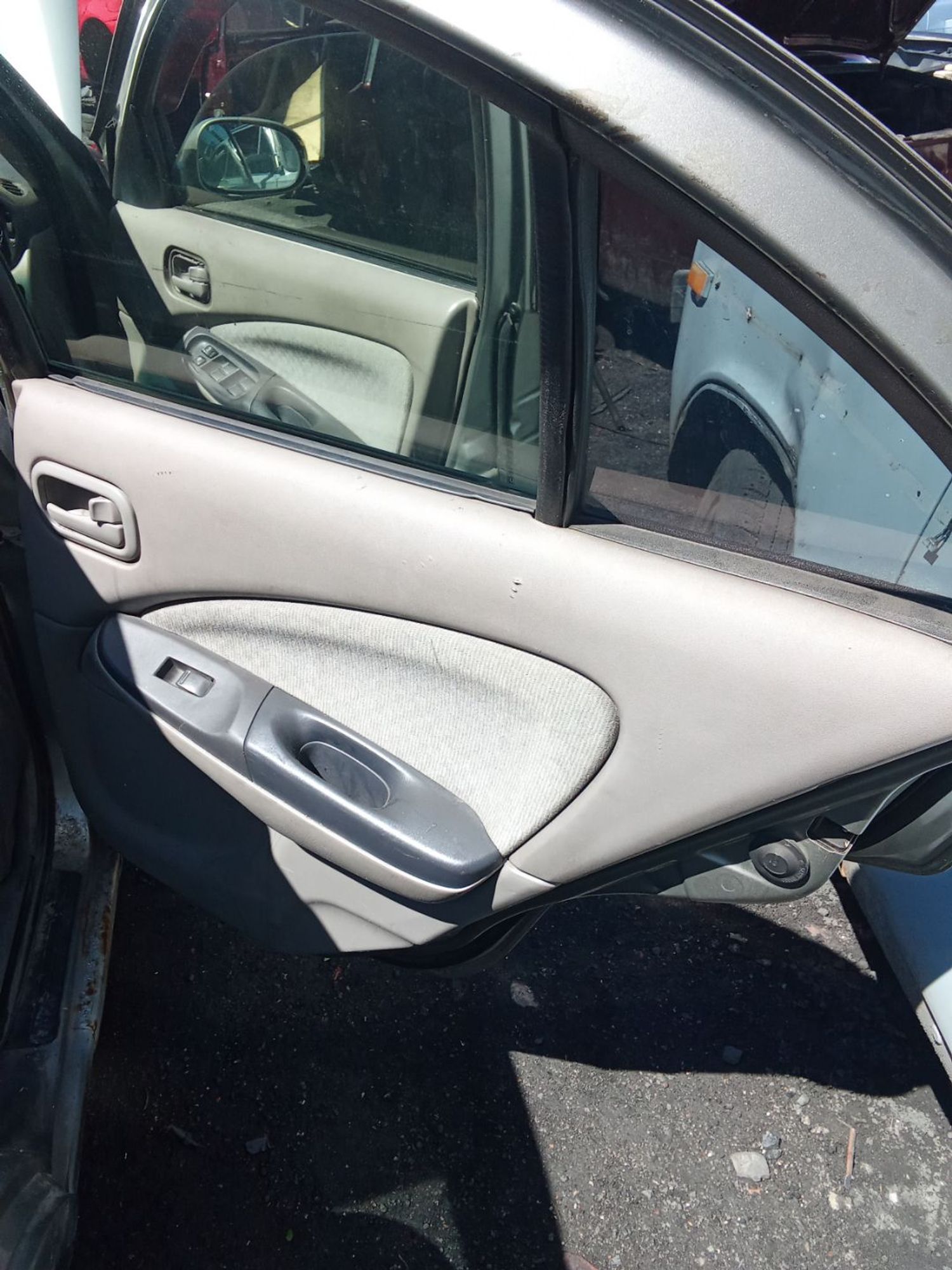 https://ycs.partsauto.market/partsauto-images/thmbs/userImages/7ed63c96fe685f431889ec34ef8f13b8/part/892de036-d812-4a5e-aab6-69c6a2b4b4f3_1780380847245.jpg